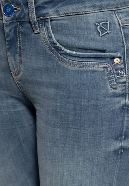 ATT Jeans Slim-fit-Jeans Leoni mit Wonder-Stretch
