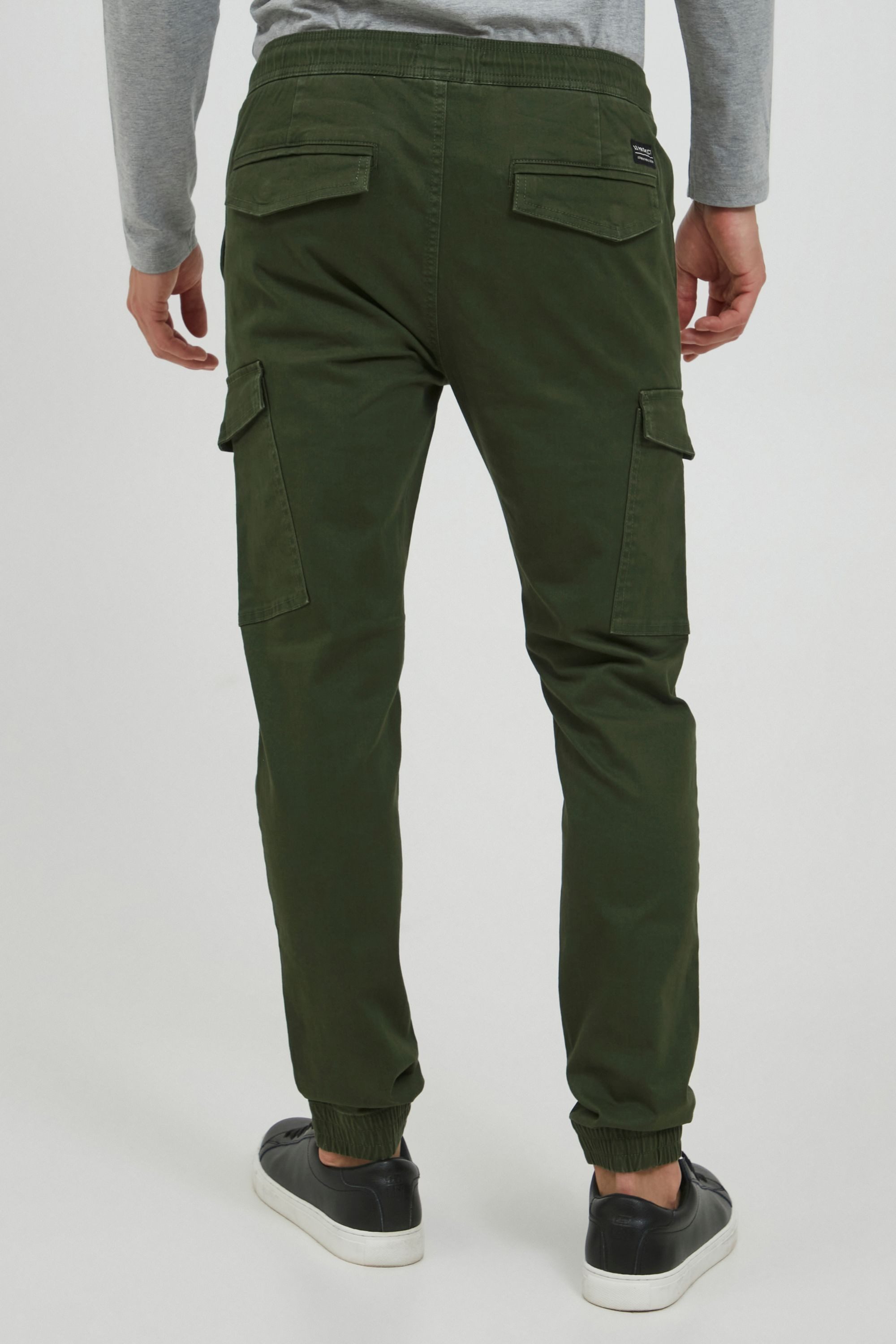 11 Project Cargohose PRGarik Sportive Cargohose mit elastischem Saum