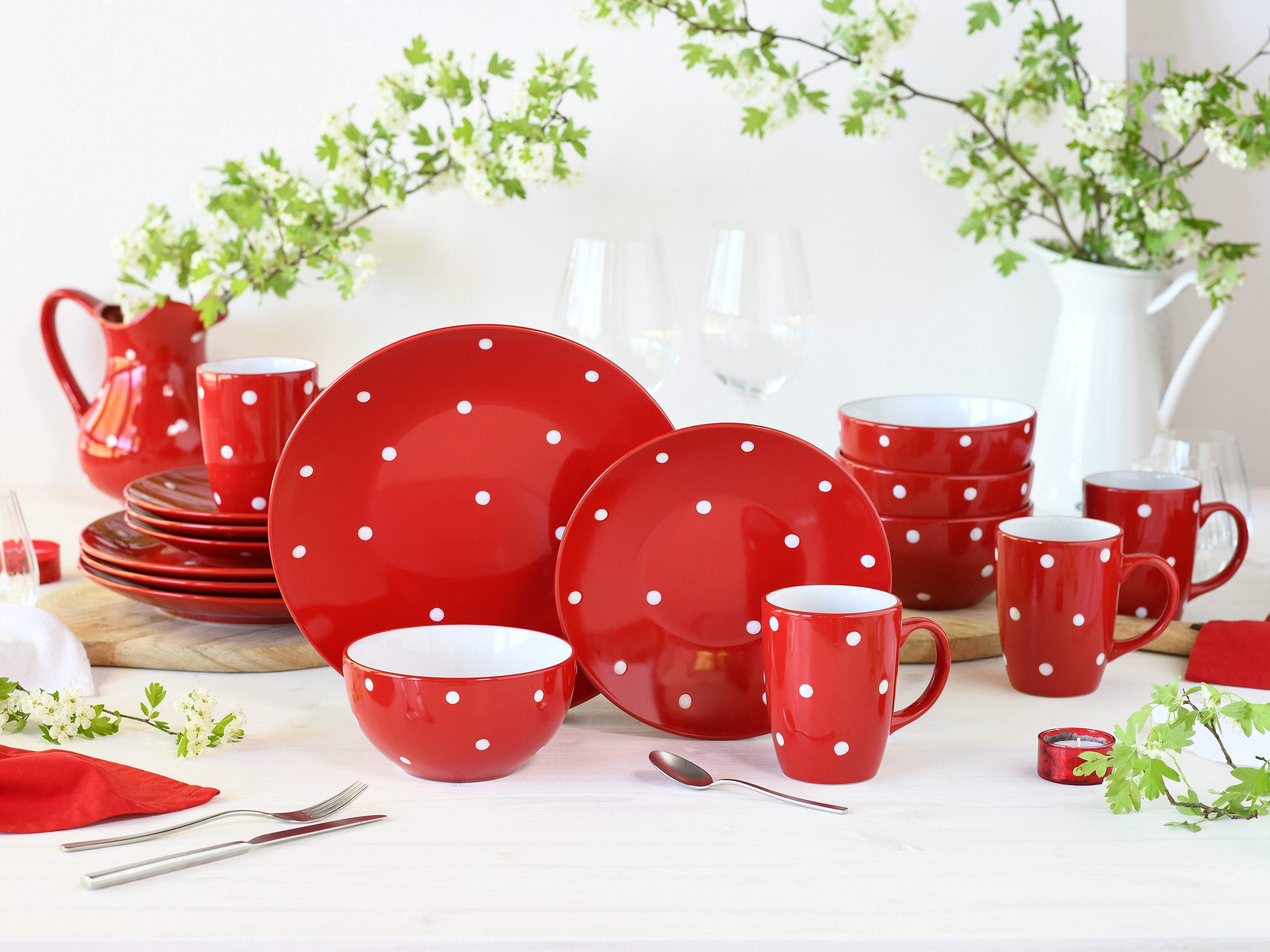 CreaTable Kombiservice Polka Dots, Service 16-tlg. (16-tlg), 4 Personen, Steinzeug, Fröhliche Farbgebung, Polka Dots