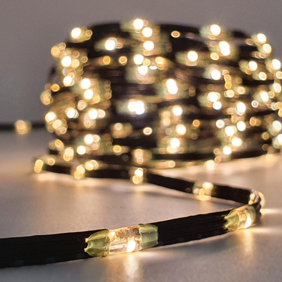 matrasa LED-Lichterkette Flache Lichterkette integrierte LED warmweiß für innen & außen, 1000-flammig, 8 Funktionen, IP44