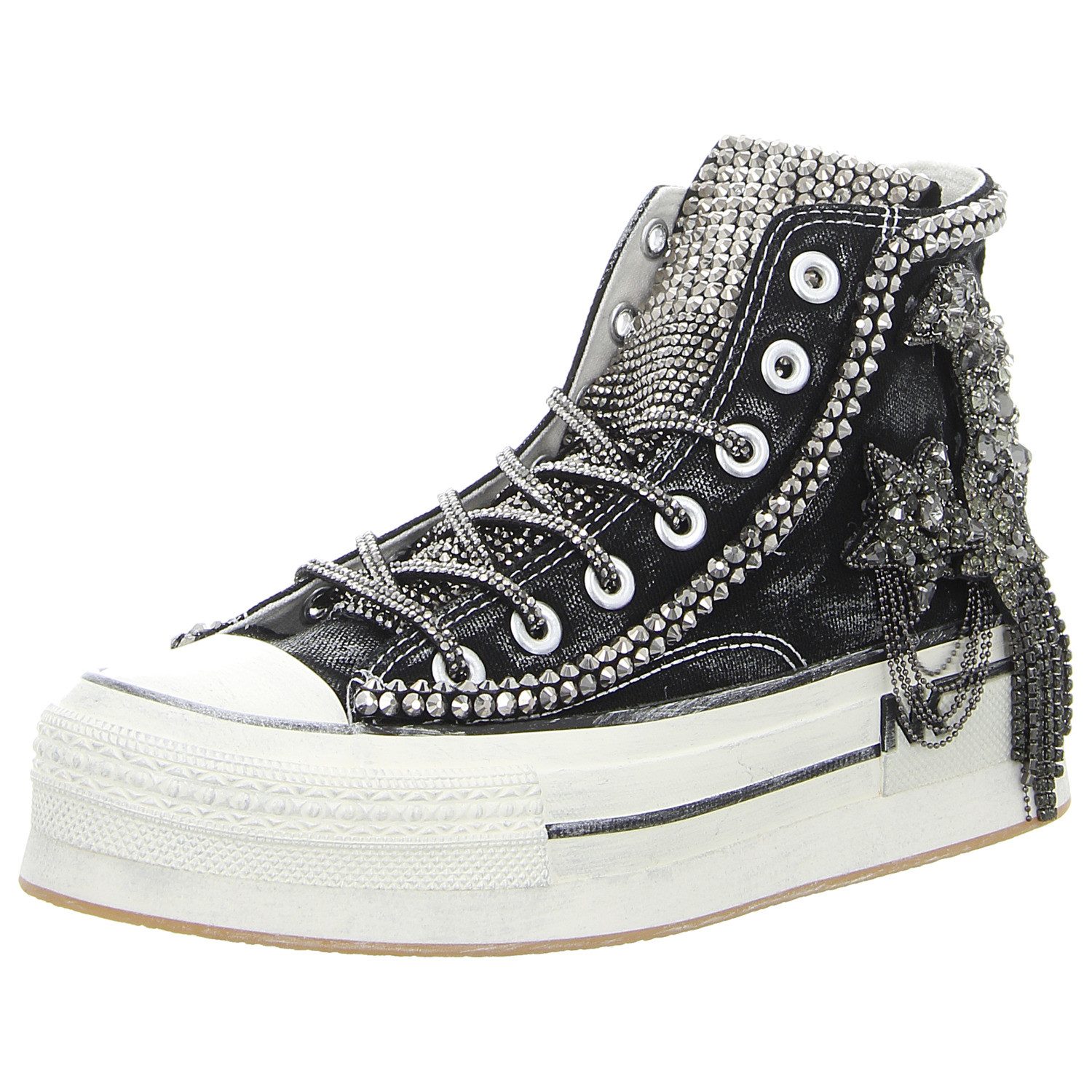 NAN-KU Sneaker
