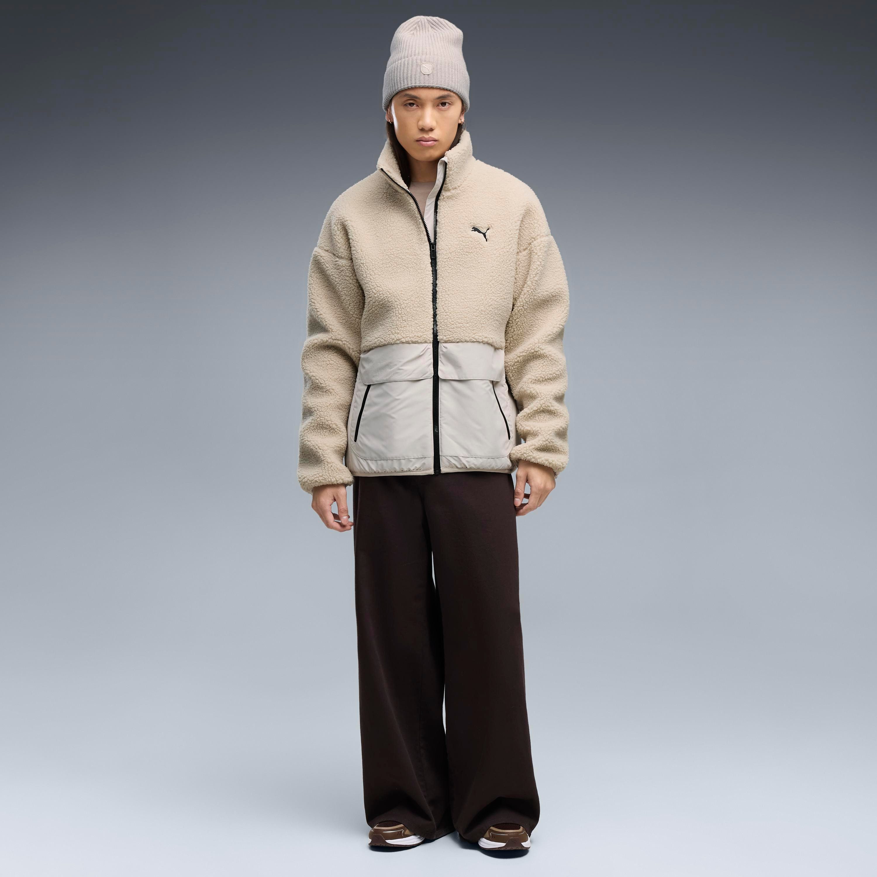 PUMA Wendejacke HYBRID REFIBRE SHERPA JACKET M sportlicher Stil, mit Reißverschluss, mit Cargotasche, aus Rippware – Bild 4 von 5