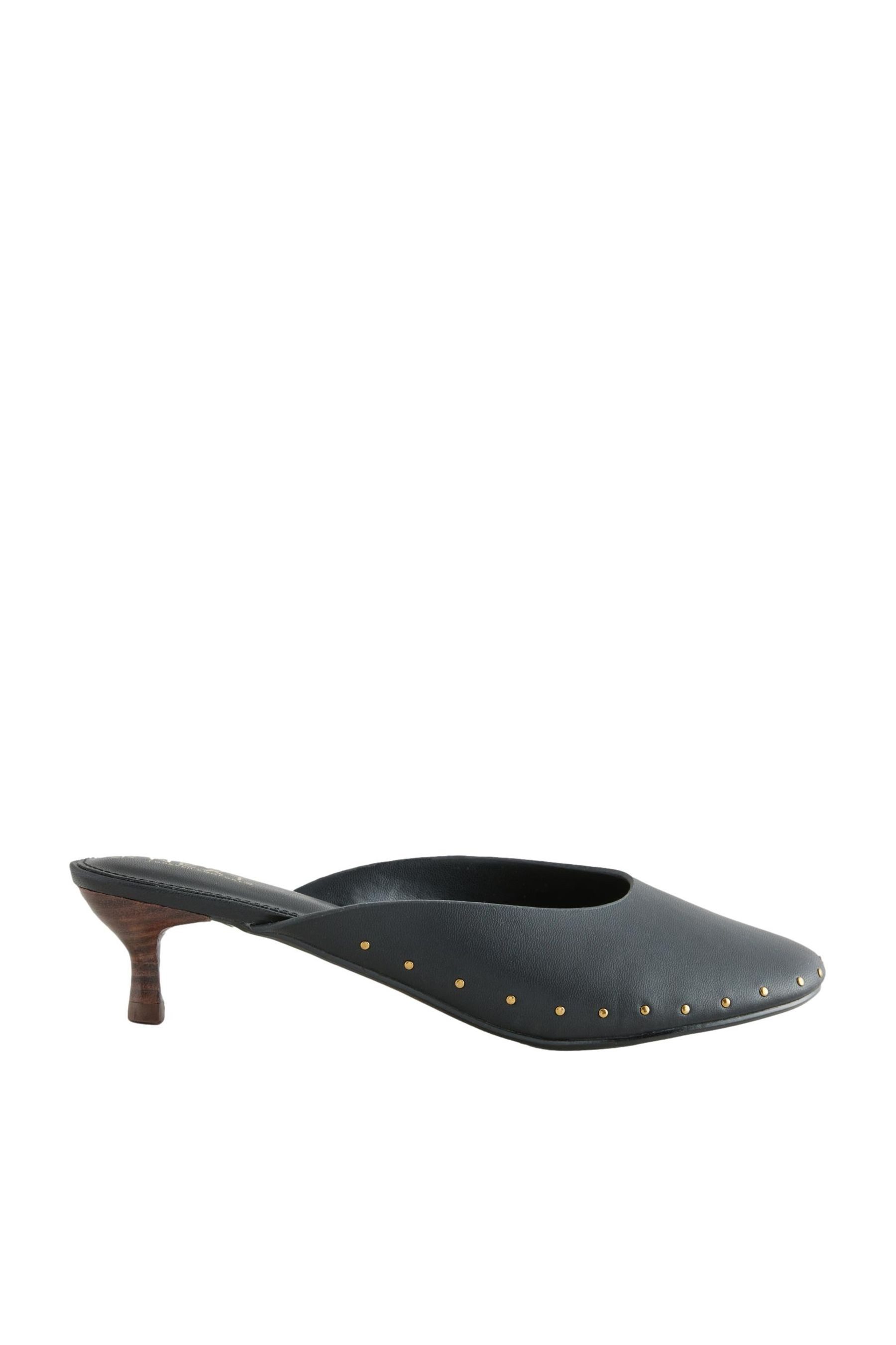 Next Forever Comfort® Pantoletten mit Nietenbesatz Pantolette (1-tlg) günstig online kaufen