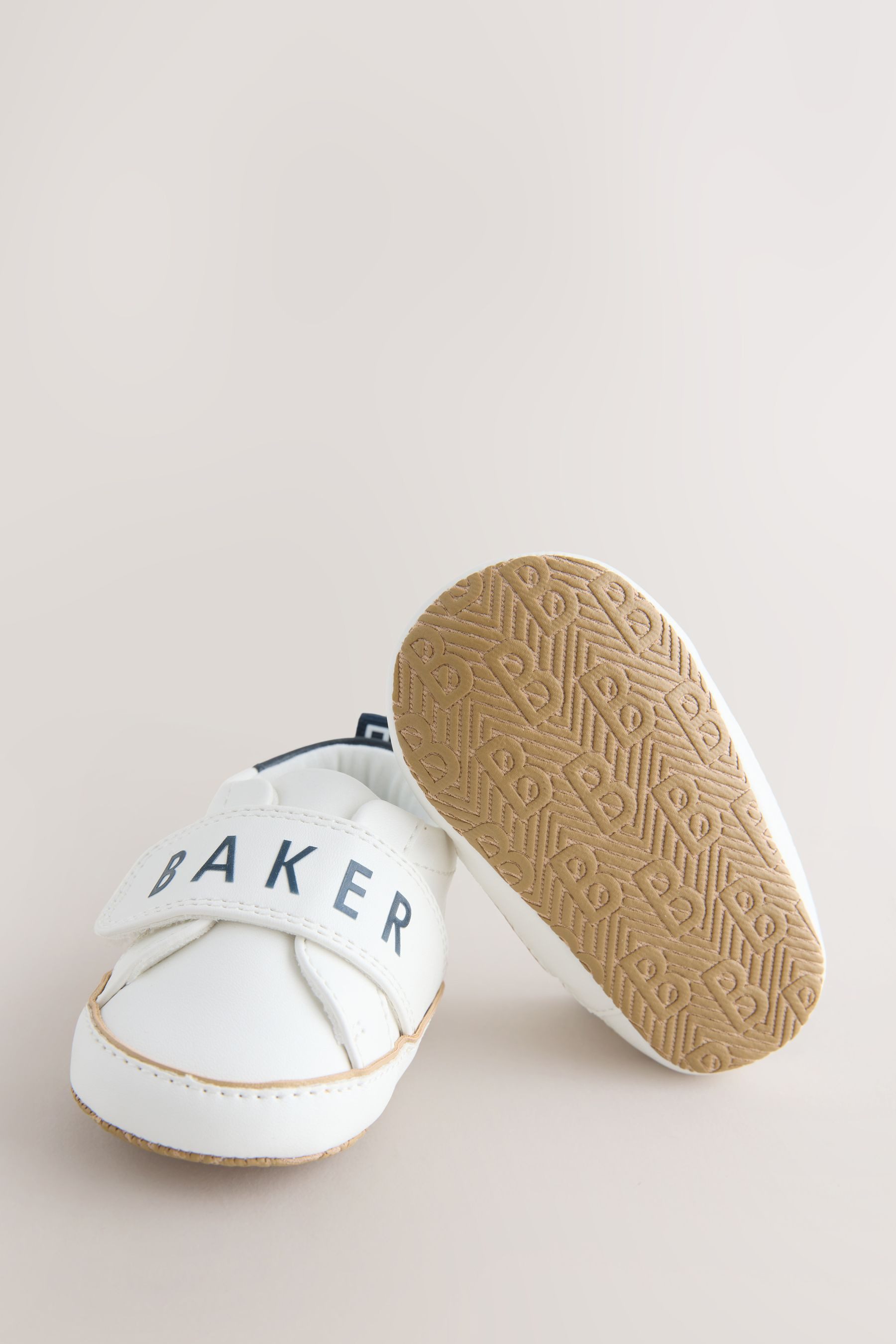 Baker by Ted Baker Baker by Ted Baker Baby Padders-Sneaker Sneaker (1-tlg)