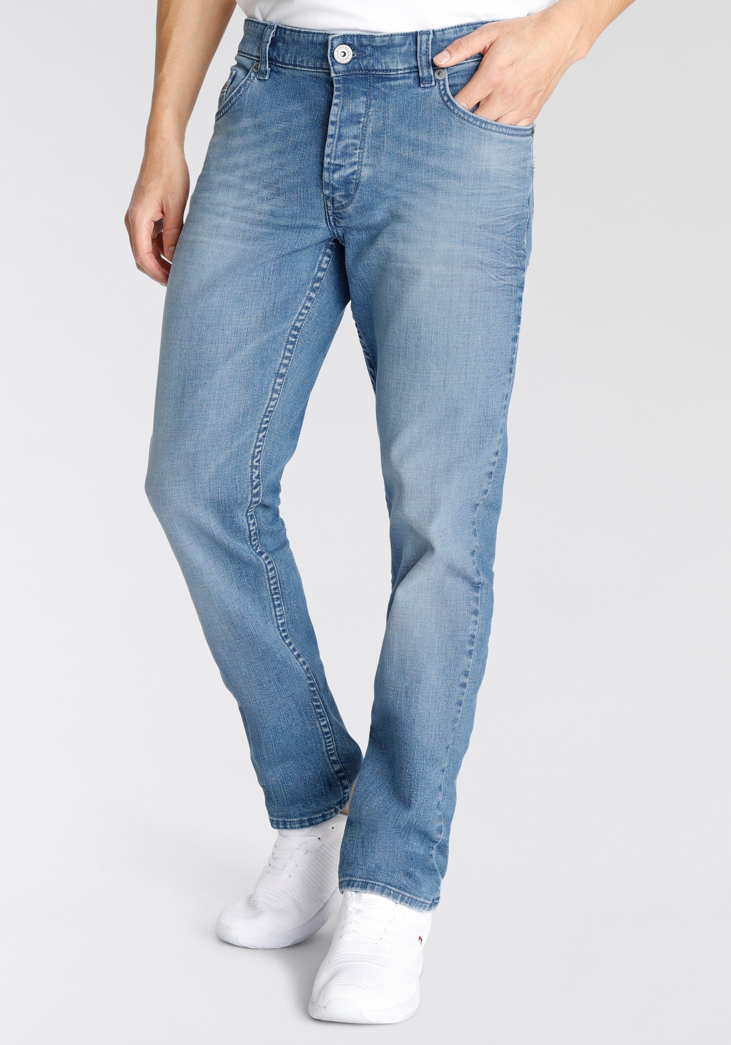 Bruno Banani Straight-Jeans Dylan