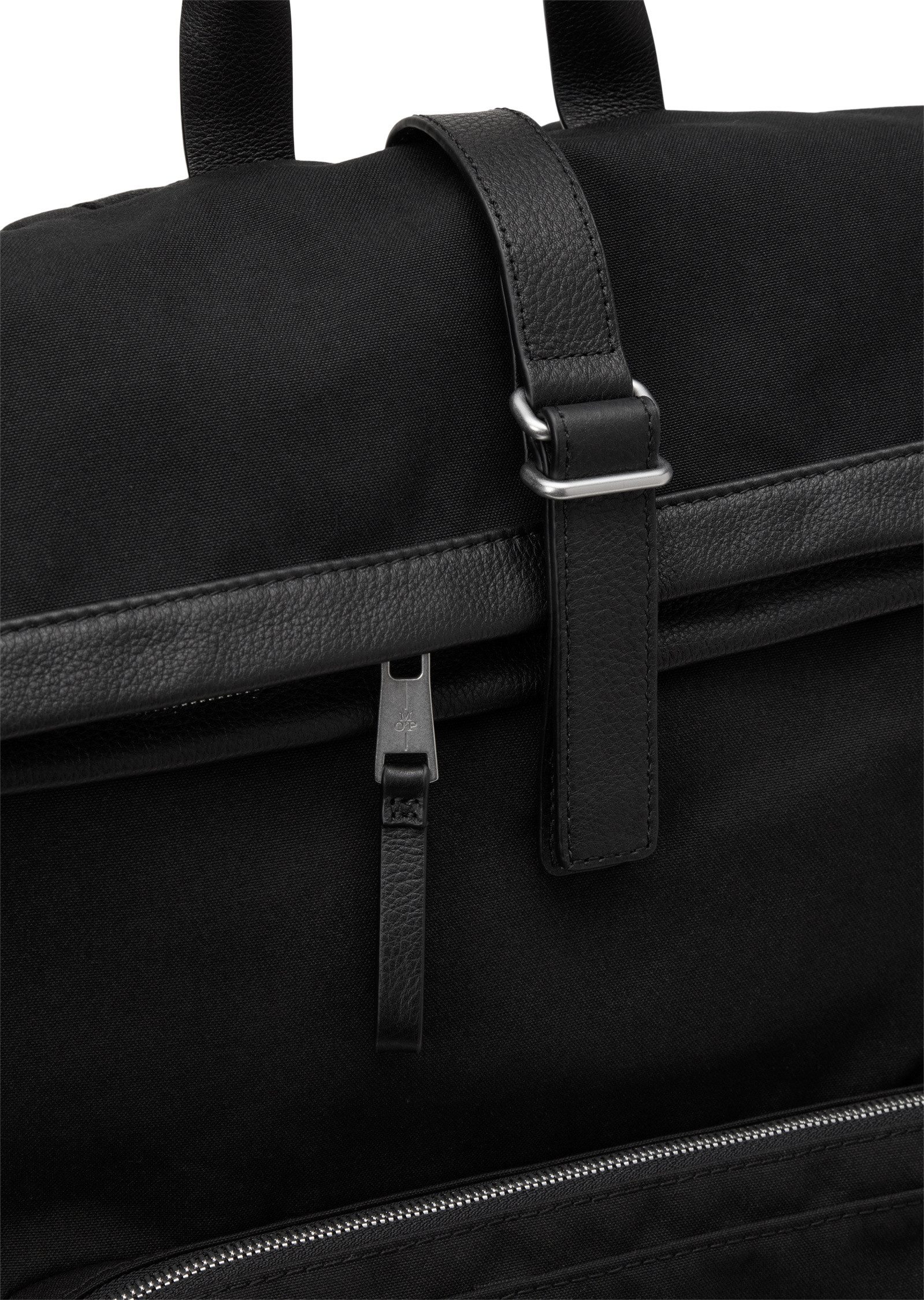 Marc O'Polo Reisetasche aus gewachstem Canvas