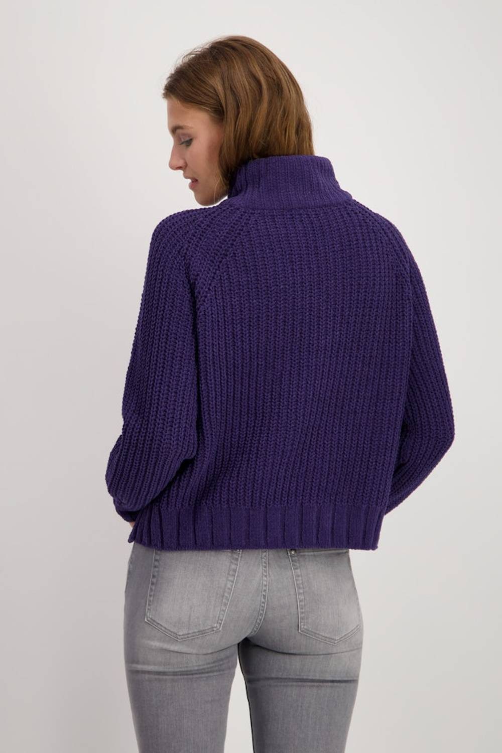 Monari Rundhalspullover kuschelig weich Kuscheliges Chenille-Garn mit trendigem Perlfangmuster