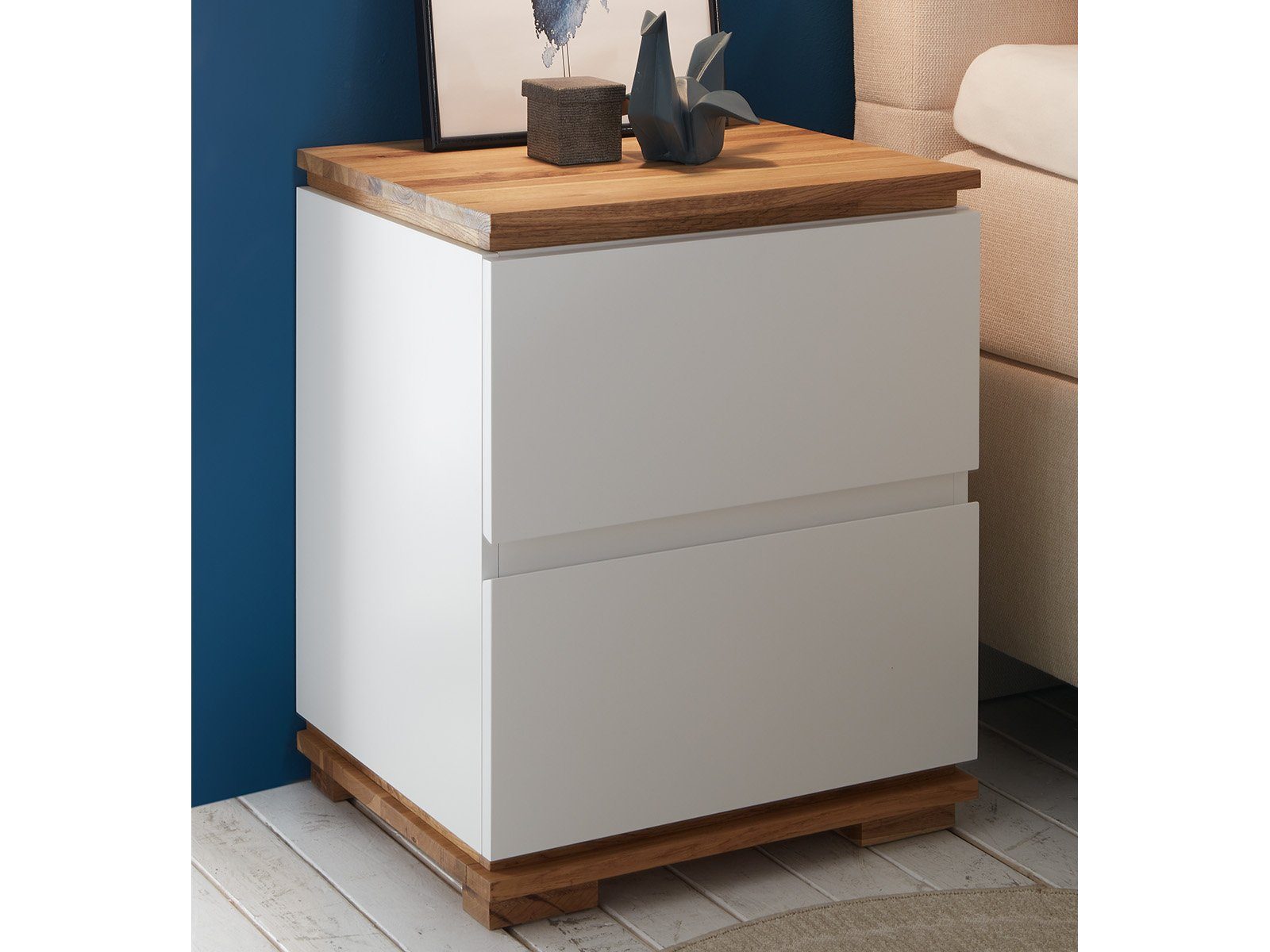 MCA furniture Nachtkonsole m. 2 SK, Weiß matt, Ober- und Unterboden Massivholz Eiche geölt