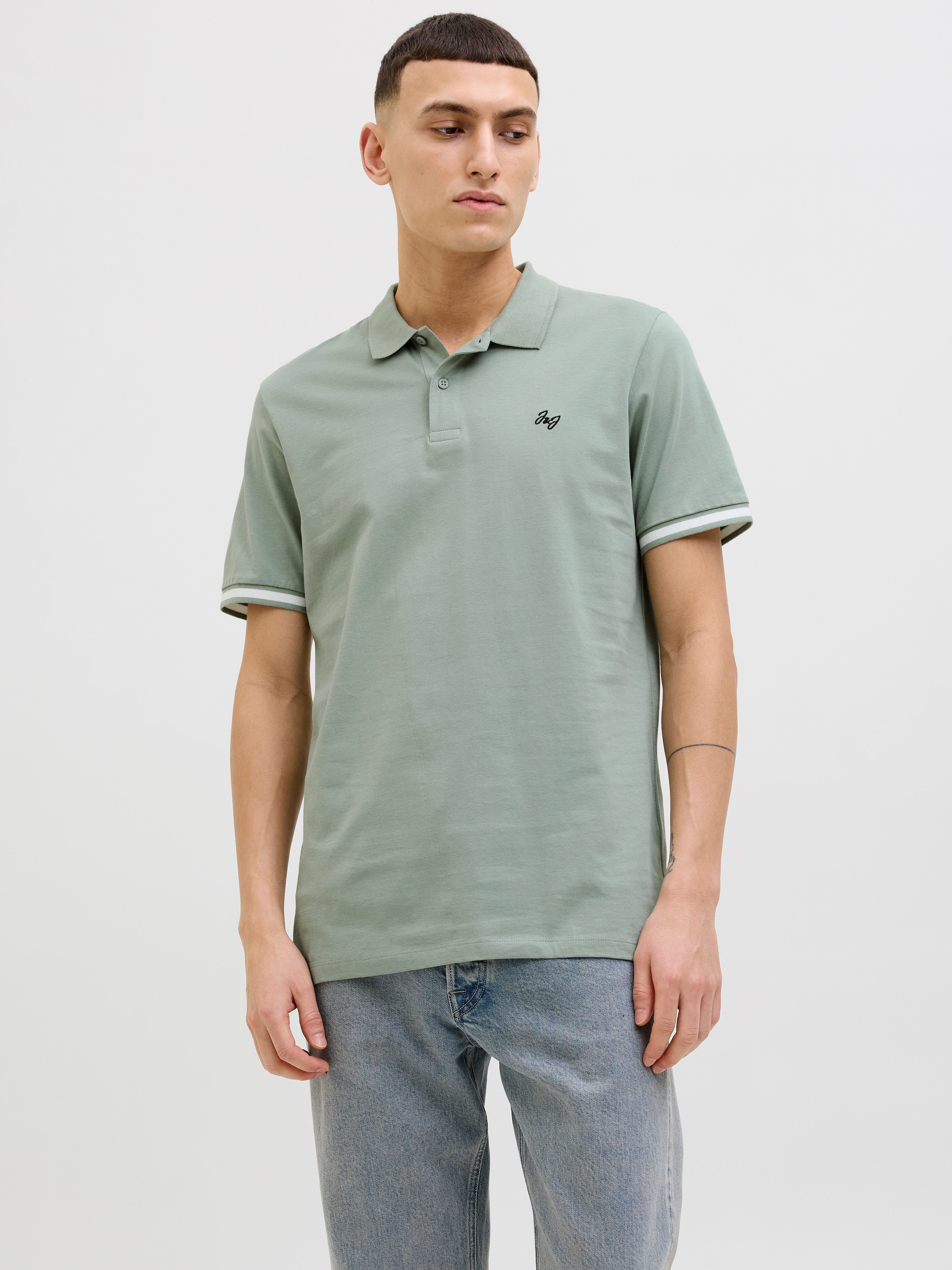 Jack & Jones Poloshirt JJEJERSEY LOGO POLO SS SN mit Logo Stickerei günstig online kaufen