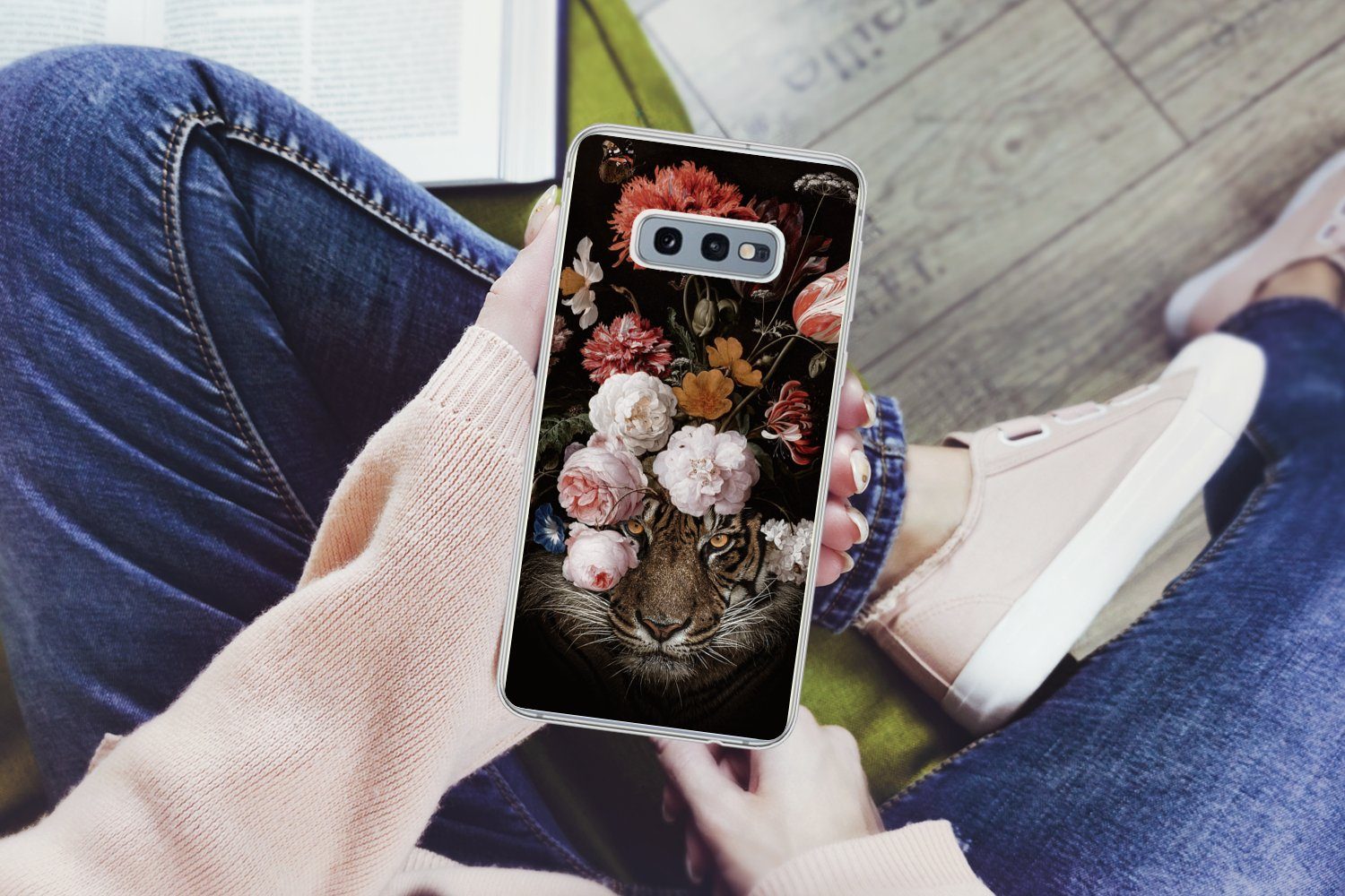 MuchoWow Handyhülle für Samsung Galaxy S10e Blumen - Jan Davidsz de Heem - Tiger - Gemälde, Phone Case, Silikon, Schutzhülle Dünn