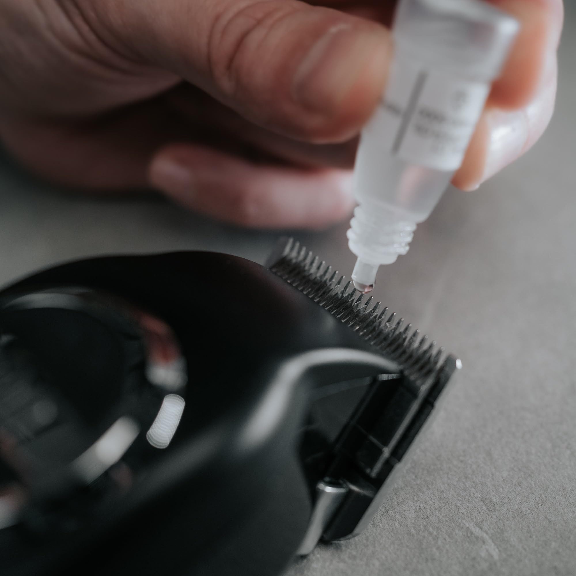 Wahl Haarschneider Wahl Elite Pro 20106-0460, Kabelgebundener Profi-Haarschneider mit selbstschärfenden Klingen schwarz