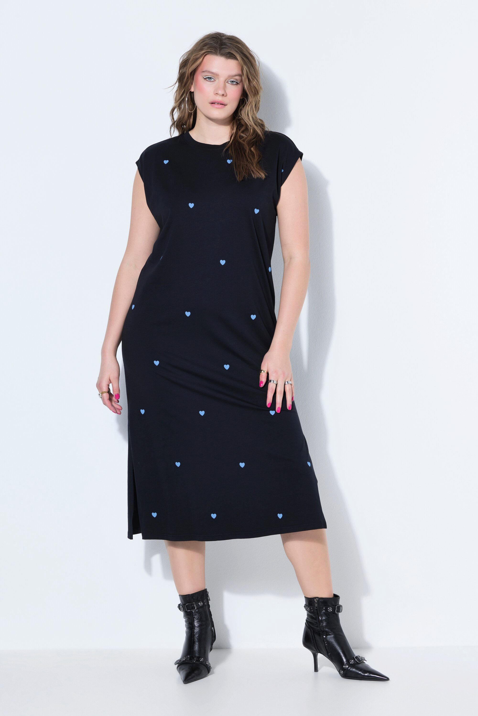 Studio Untold Jerseykleid Midikleid oversized Jersey Herzen ärmellos