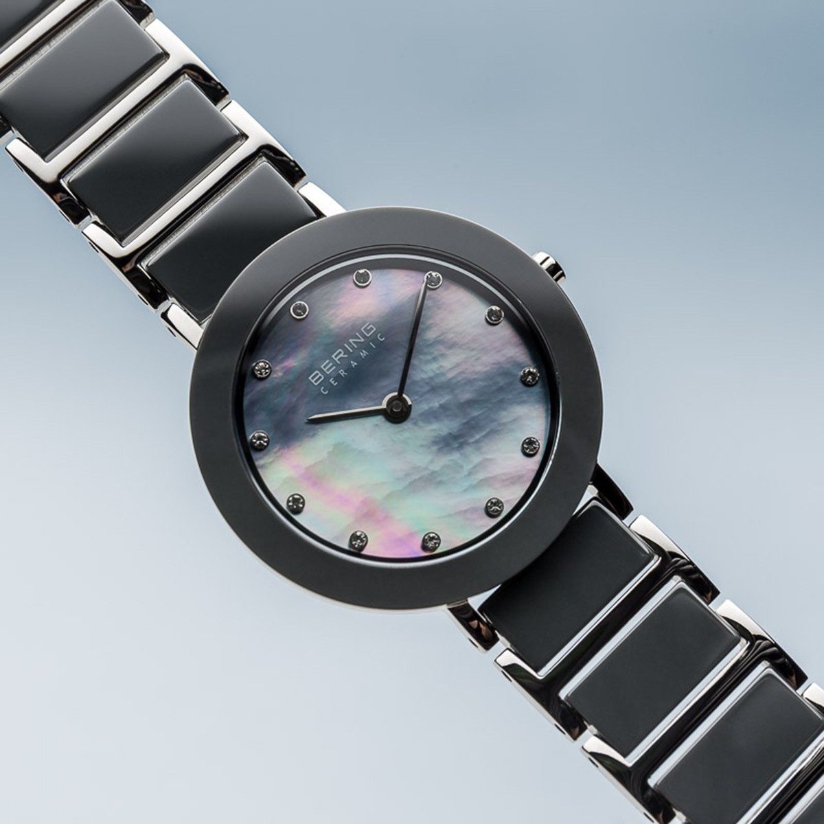 Bering Quarzuhr Armbanduhr für Damen silber glänzend - Quarz-Uhrwerk