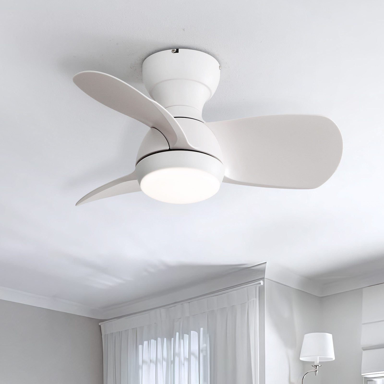 Sofucor Deckenventilator Kleinventilator mit LED-Licht und Fernbedienung, 3 MDF-Flügel