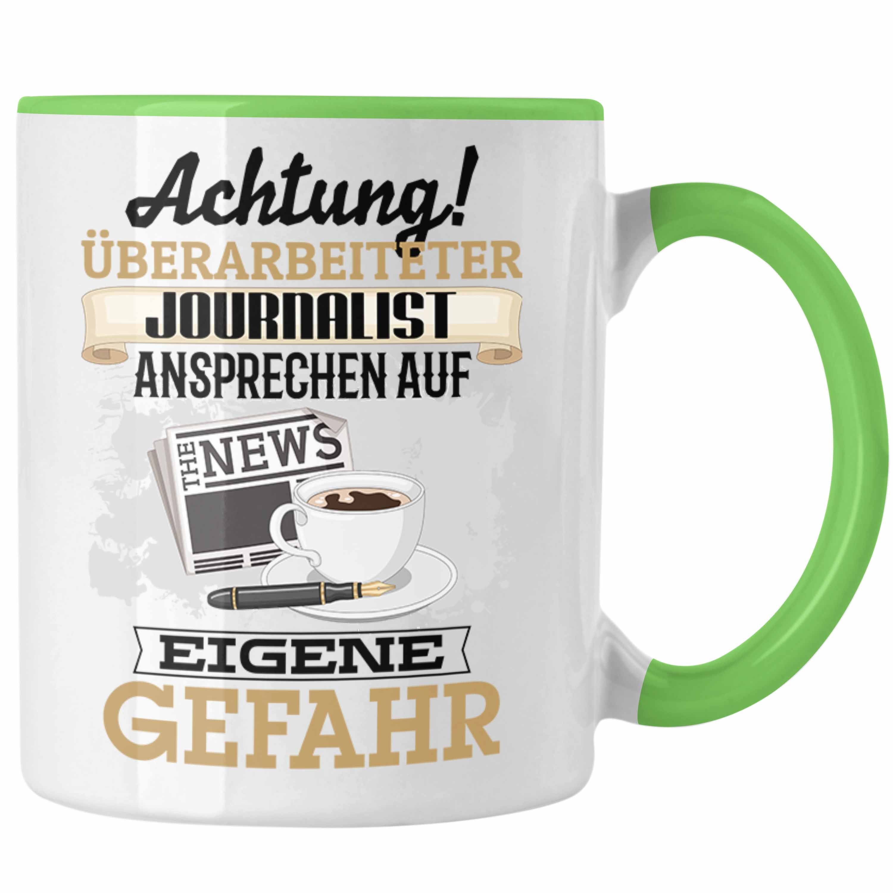 Trendation Tasse Journalist Tasse Geschenk Geschenkidee Kaffeebecher Spruch Grün Lustiger fü