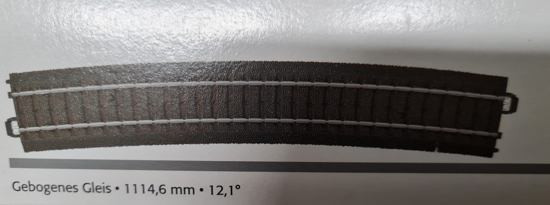 Modelleisenbahn-Prellbock Märklin H0 24912 gebogenes C-Gleis Radius 1. 114,6 MM,12,1 GR. 1 Gleis