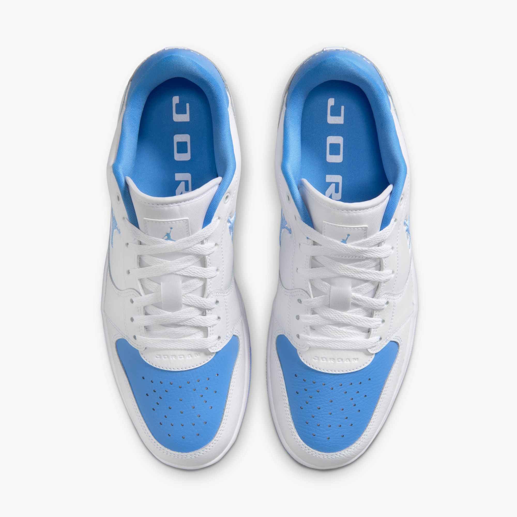 Jordan Jordan Court Connect Low Sneaker inspiriert vom Look des Air Jordan 1