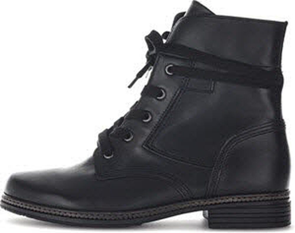 Gabor Schnürstiefelette