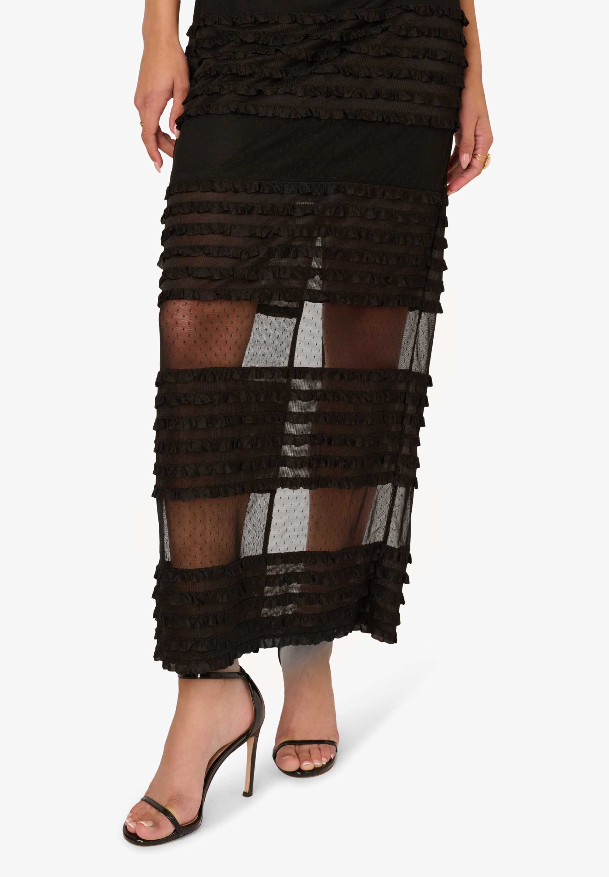 Adrianna Papell Abendkleid Ruffle Knit Long Dress A chic ruffle evening gown