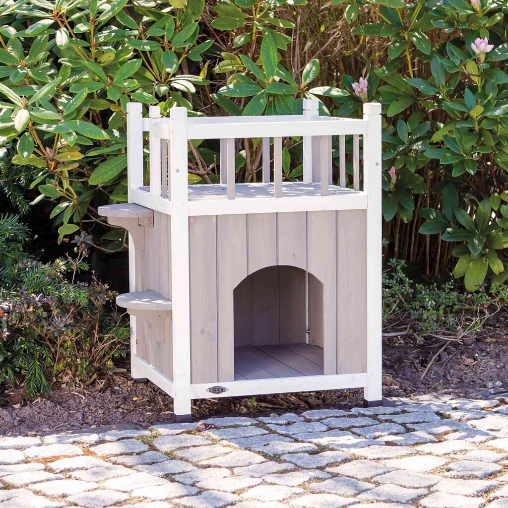 TRIXIE Kratzbaum Cat's Home mit Balkon - grau/weiß - 45 × 65 × 45 cm