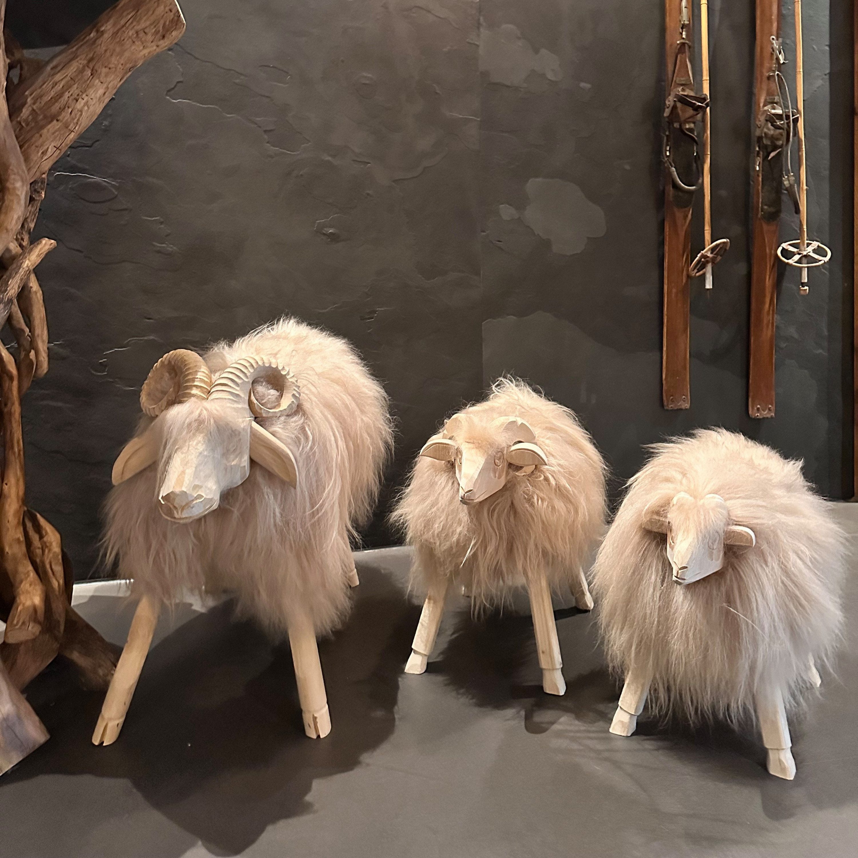 LIRA Deko Sitzhocker Set - Schafhocker günstig online kaufen