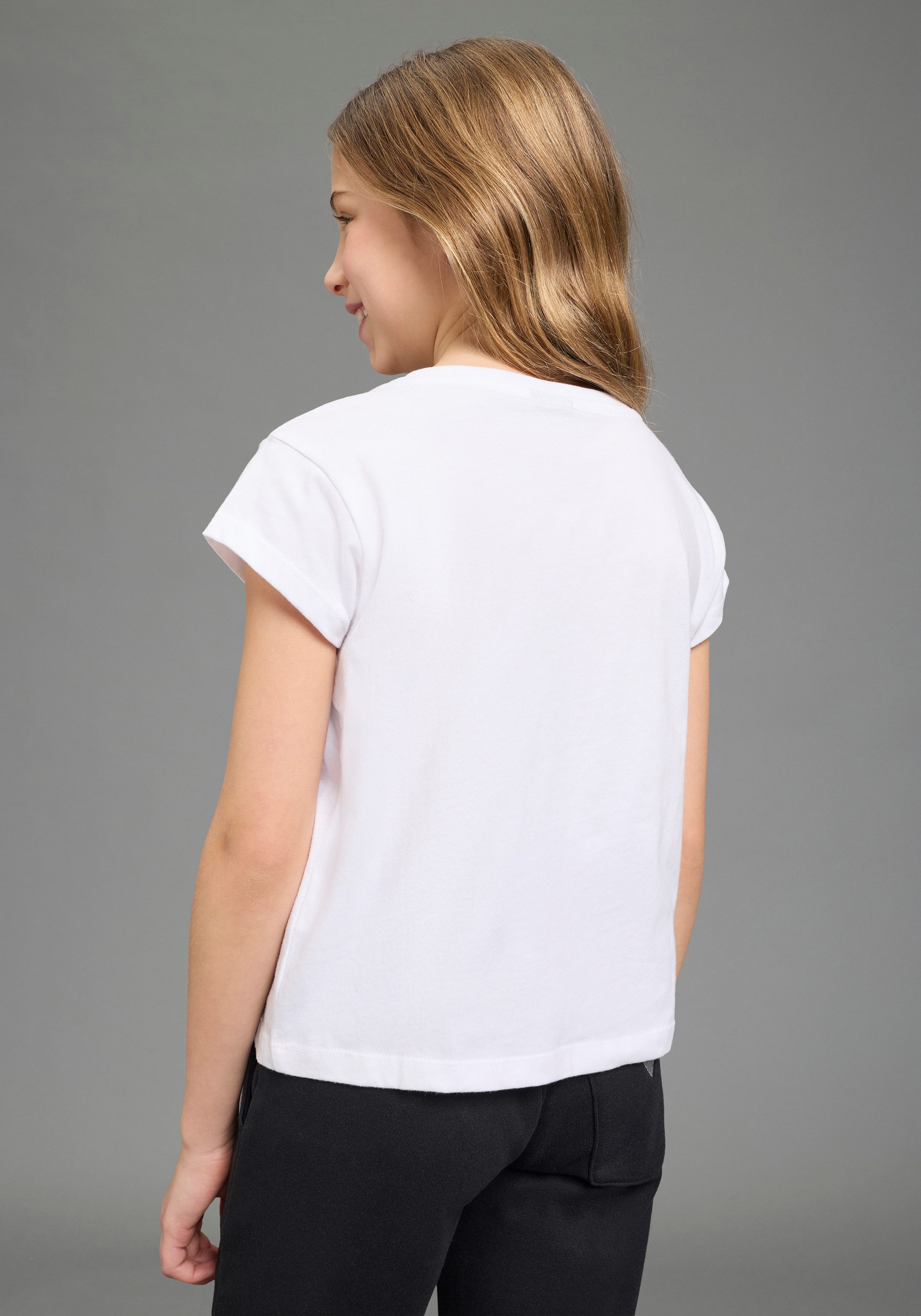 KIDSWORLD T-Shirt ONLY GOOD VIBES - Druck Kurzarm, gerade Passform, mit peppigen Statements und Sprüchen. € 12,99, (€ 12,99 pro 1 Stk).