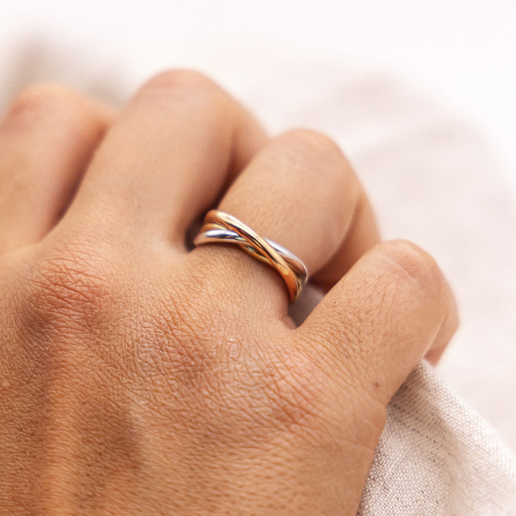 Fascination by Ellen K. Fingerring Gold 333 dreifarbig