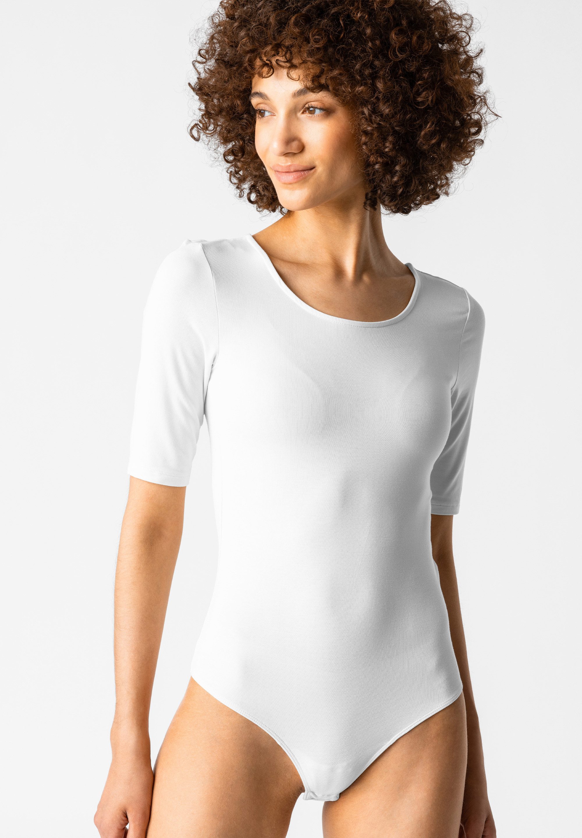 Les Lunes Body Charlotte LENZING™ ECOVERO™, halblange Ärmel, tiefer Ausschnitt, Slip Passform