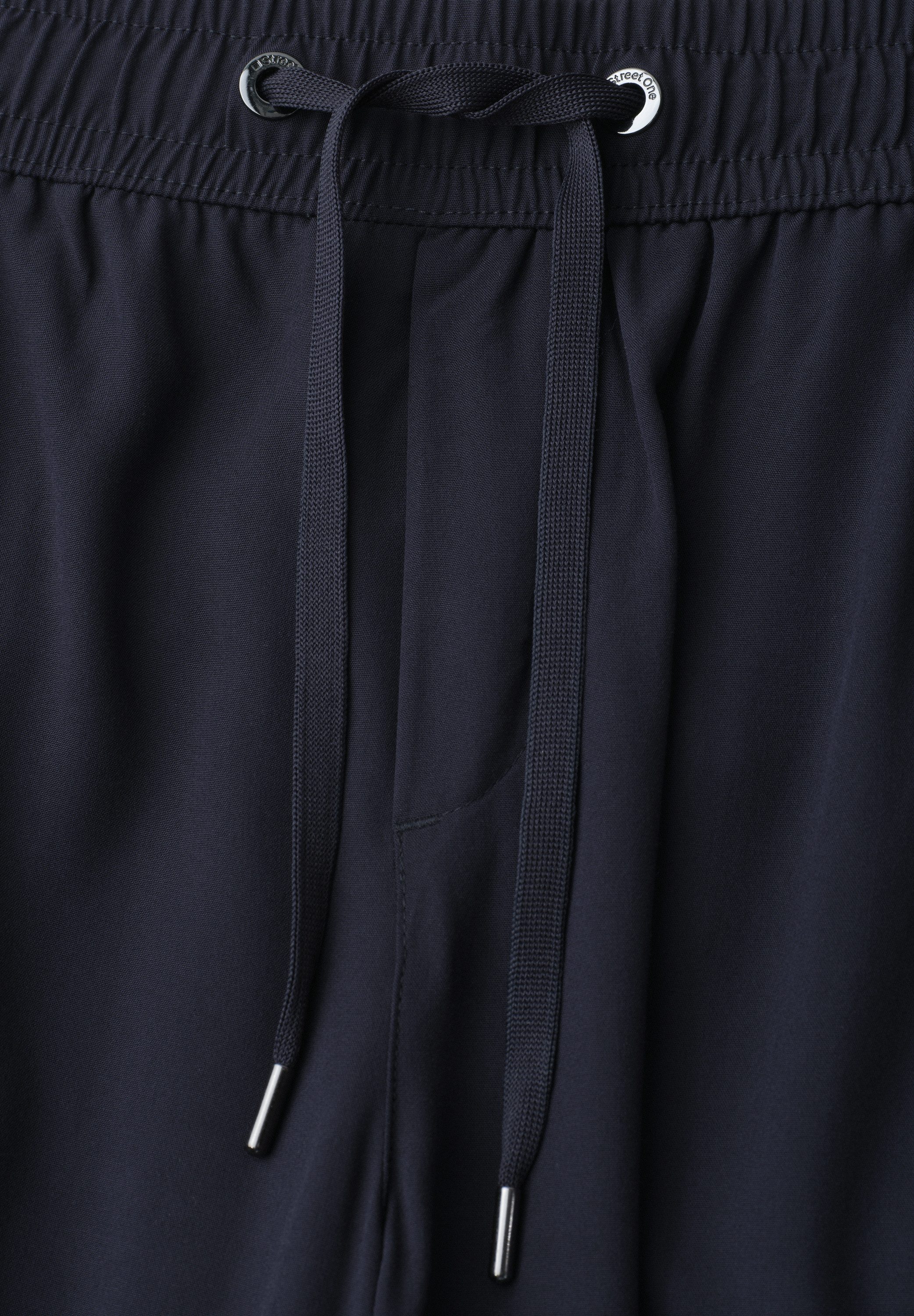 STREET ONE Stoffhose mit Wide Legs – Bild 5 von 5