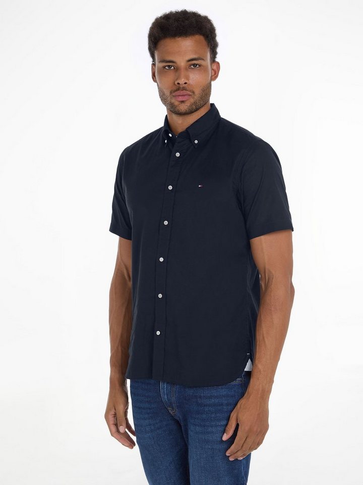 Tommy Hilfiger Kurzarmhemd FLEX POPLIN RF SHIRT S/S mit Hemdblusenkragen