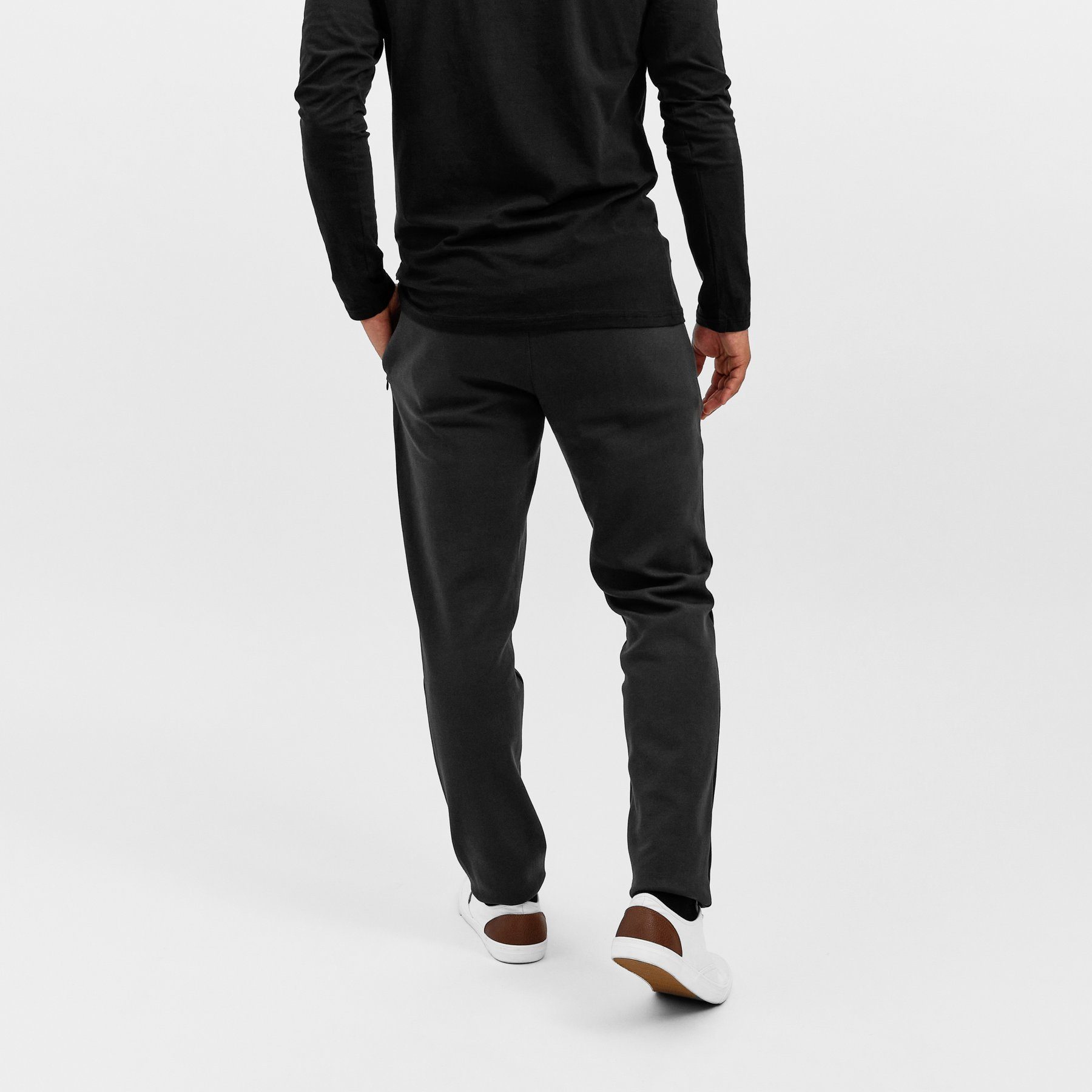 Papas Shorts Relaxhose Schicke und bequeme Freizeithose Jogginghose Jogger für den Alltag aus Baumwolle mit sicheren Reißverschlusstaschen