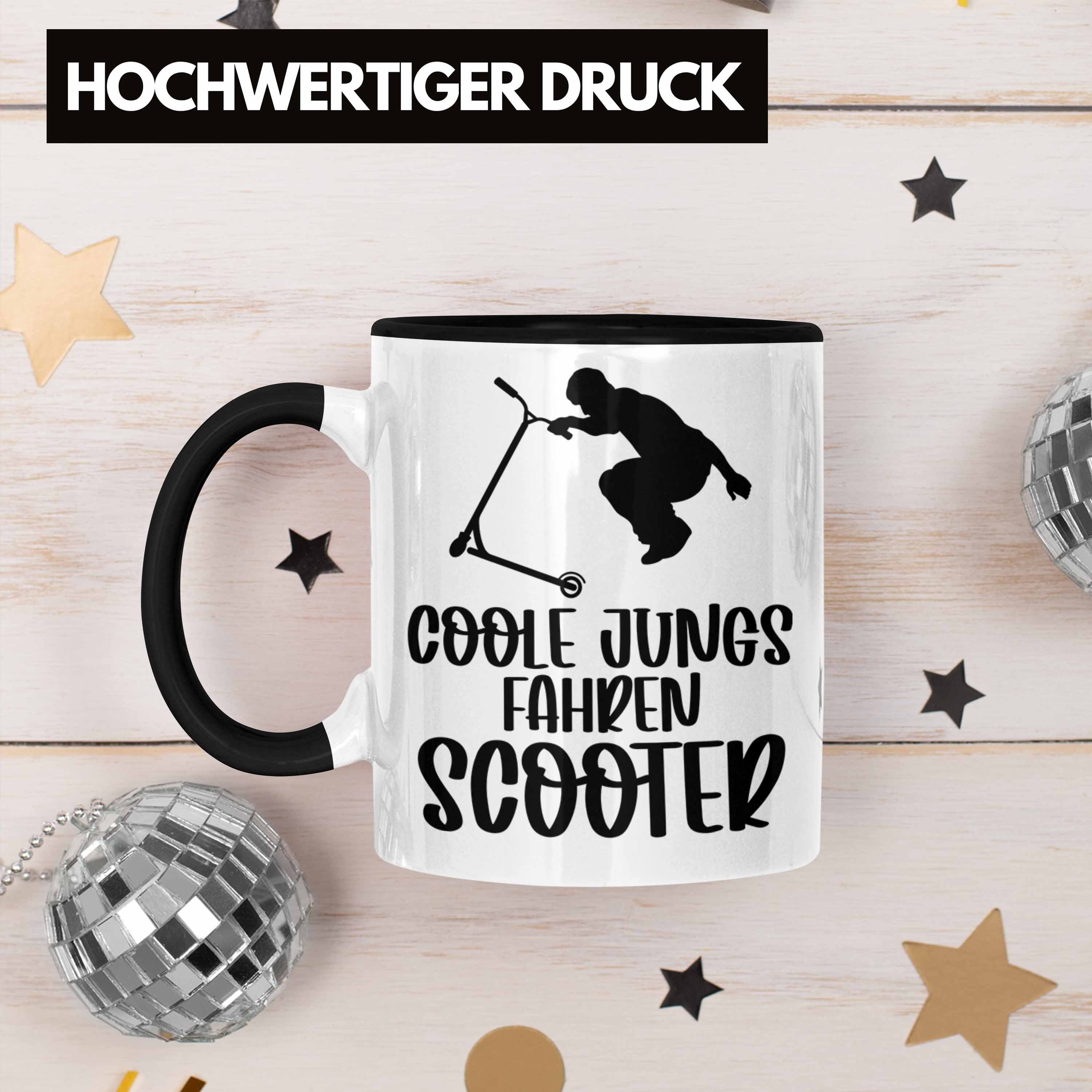 - Trendation Scooting Fahrer Scooterfahrer Profi Scooterfahrer Geschenkidee Tasse Grafik Jungen Jungs Stunts Scooter Schwarz Geschenkidee Pro Tasse Geschenk Roller Trendation