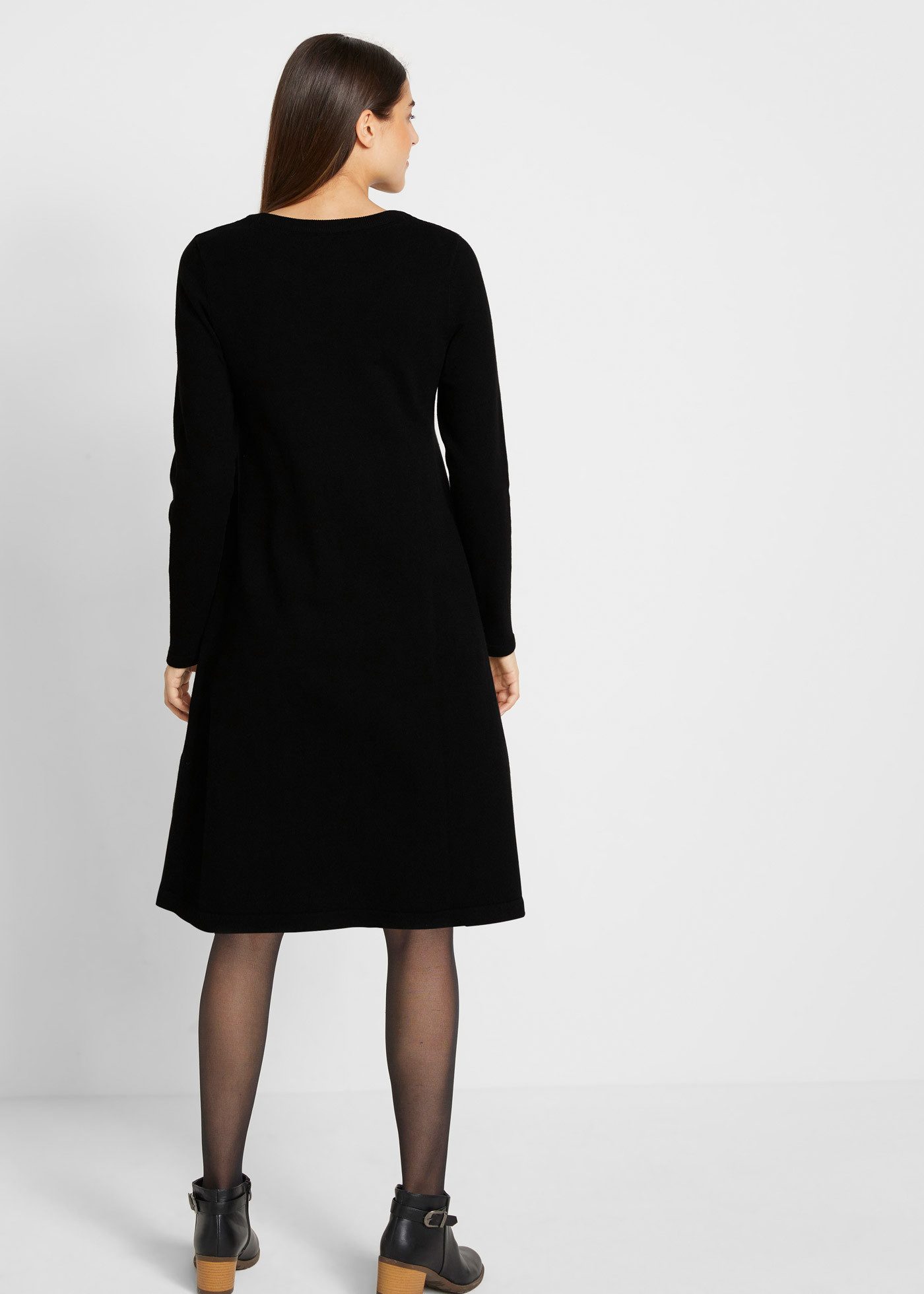 bonprix Strickkleid mit Rippbündchen günstig online kaufen