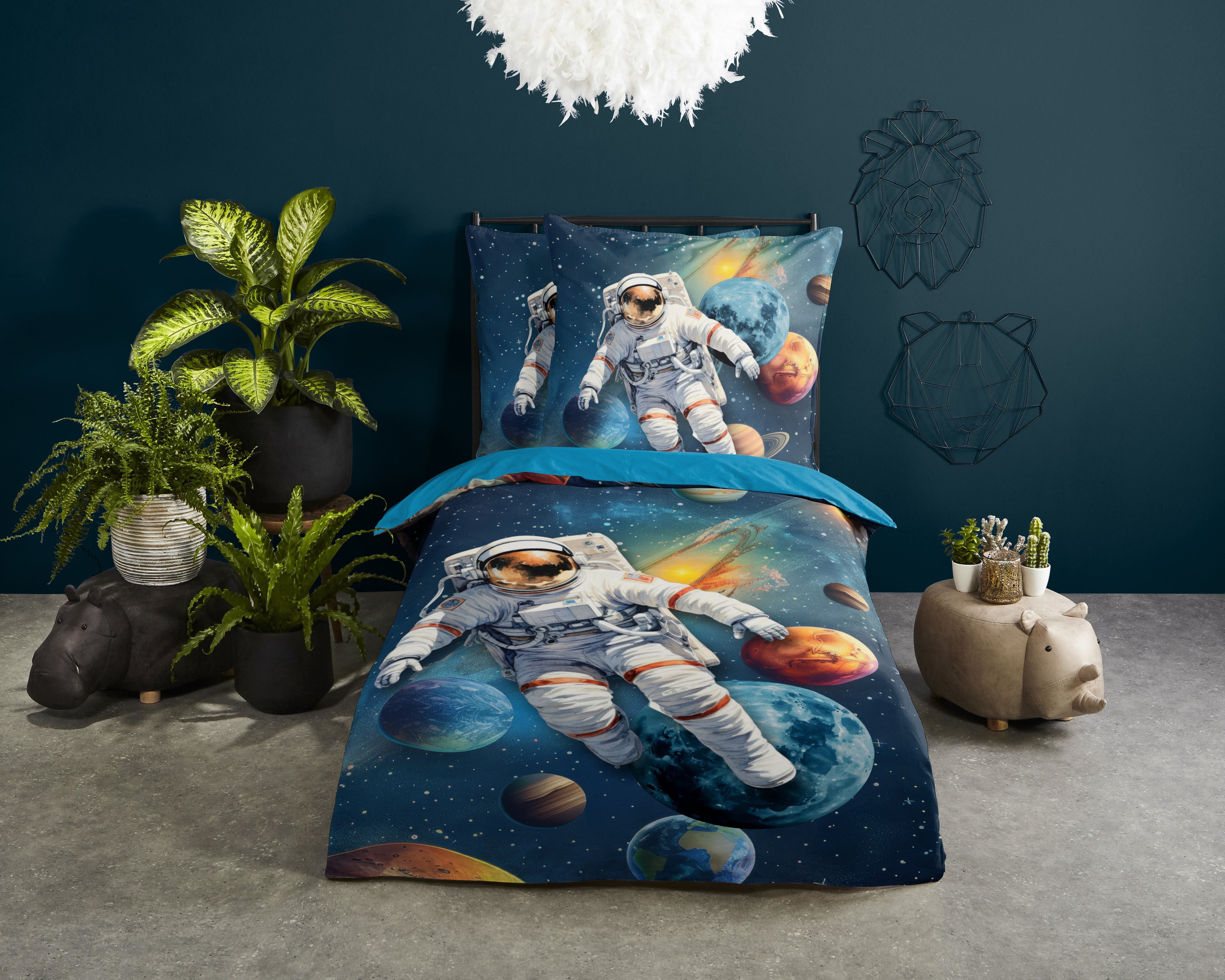 PURE luxury collection Kinderbettwäsche Saros, Microfaser, 2 teilig, Mikrofaser, 135x200, 2 Teilig, Wendeoptik, Kind, Weltall, Astronaut – Bild 2 von 5