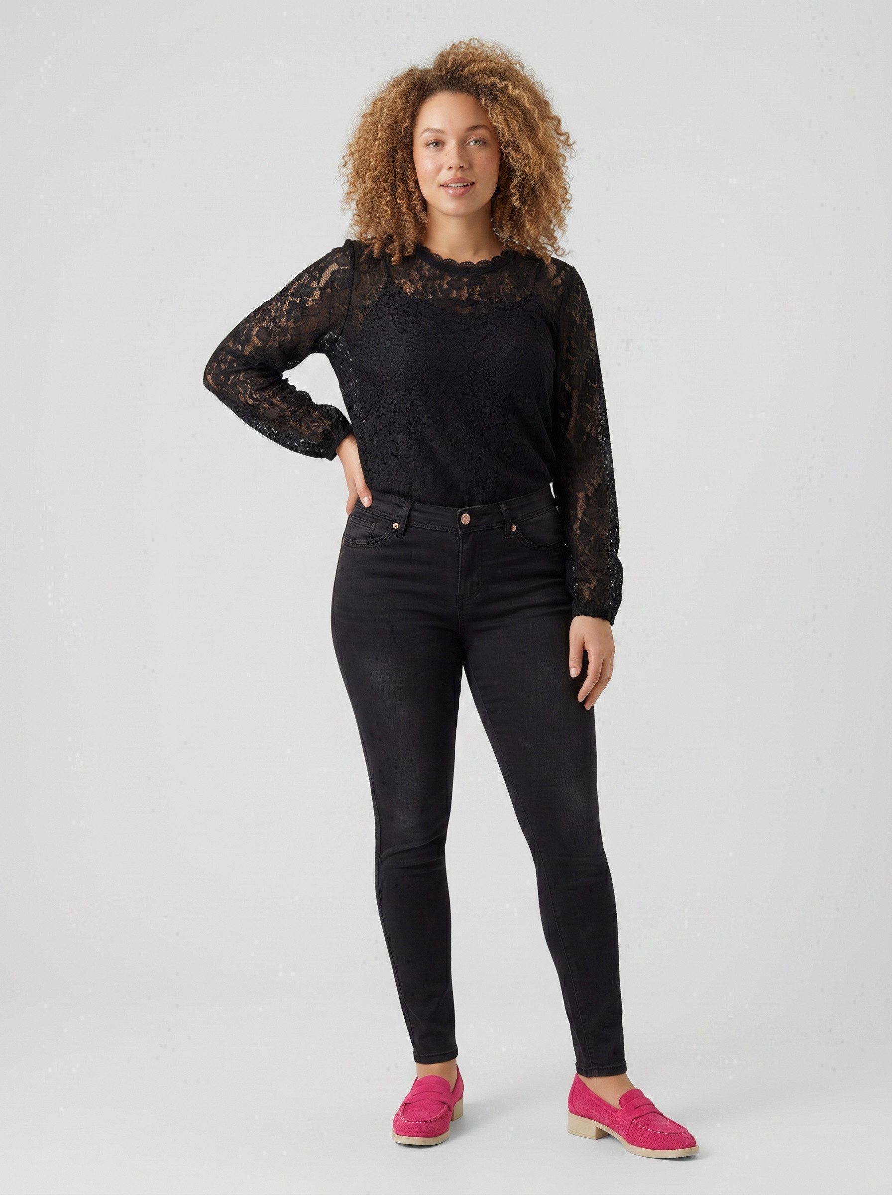 Zum Outfit 8