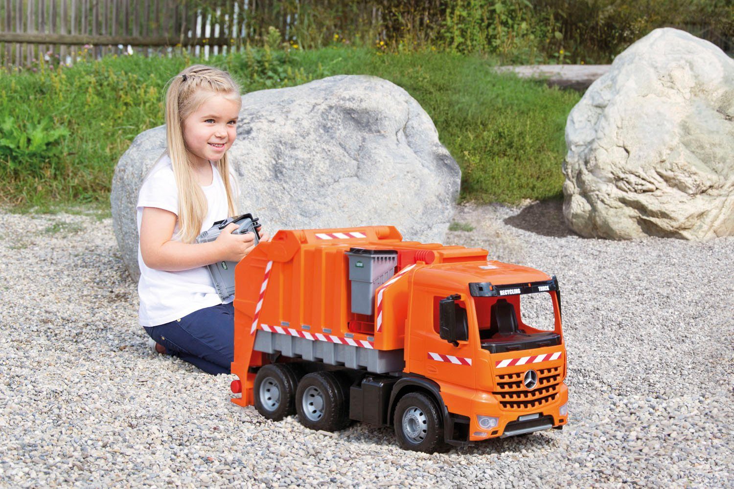 Lena® Spielzeug-Müllwagen Giga Trucks, Arocs, Made in Europe