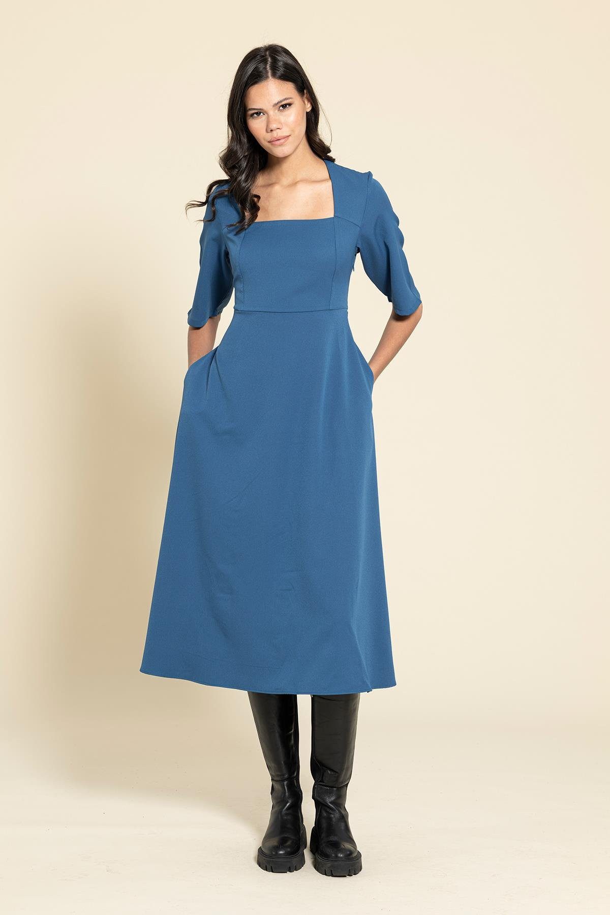 For You Moda Minikleid Blaues Gürtel-Kare-Yaka-Kleid