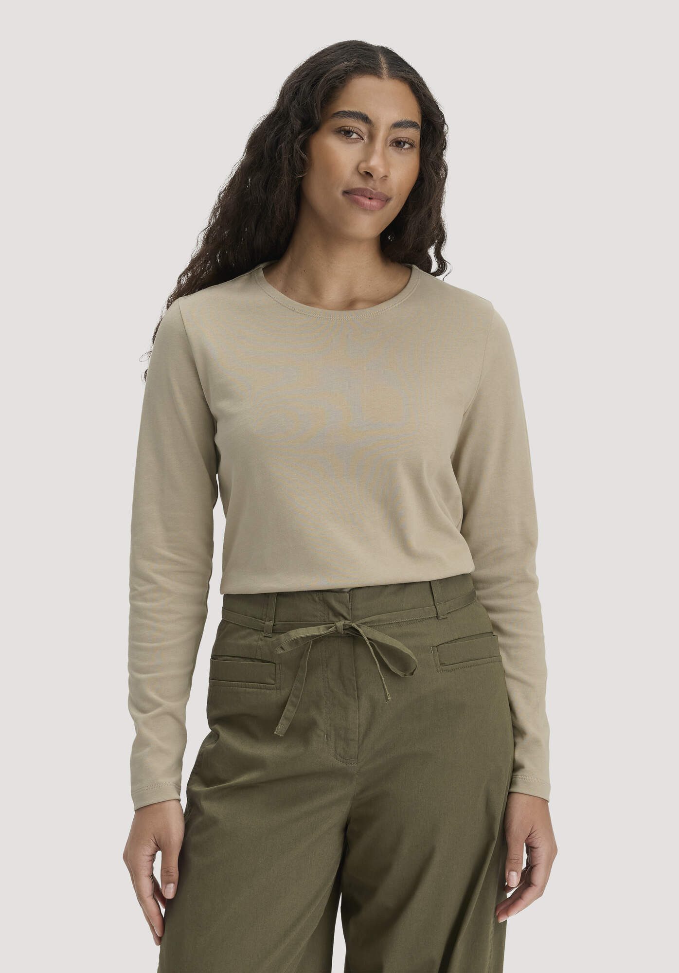 Hessnatur T-Shirt Langarm Regular aus reiner Bio-Baumwolle (1-tlg)