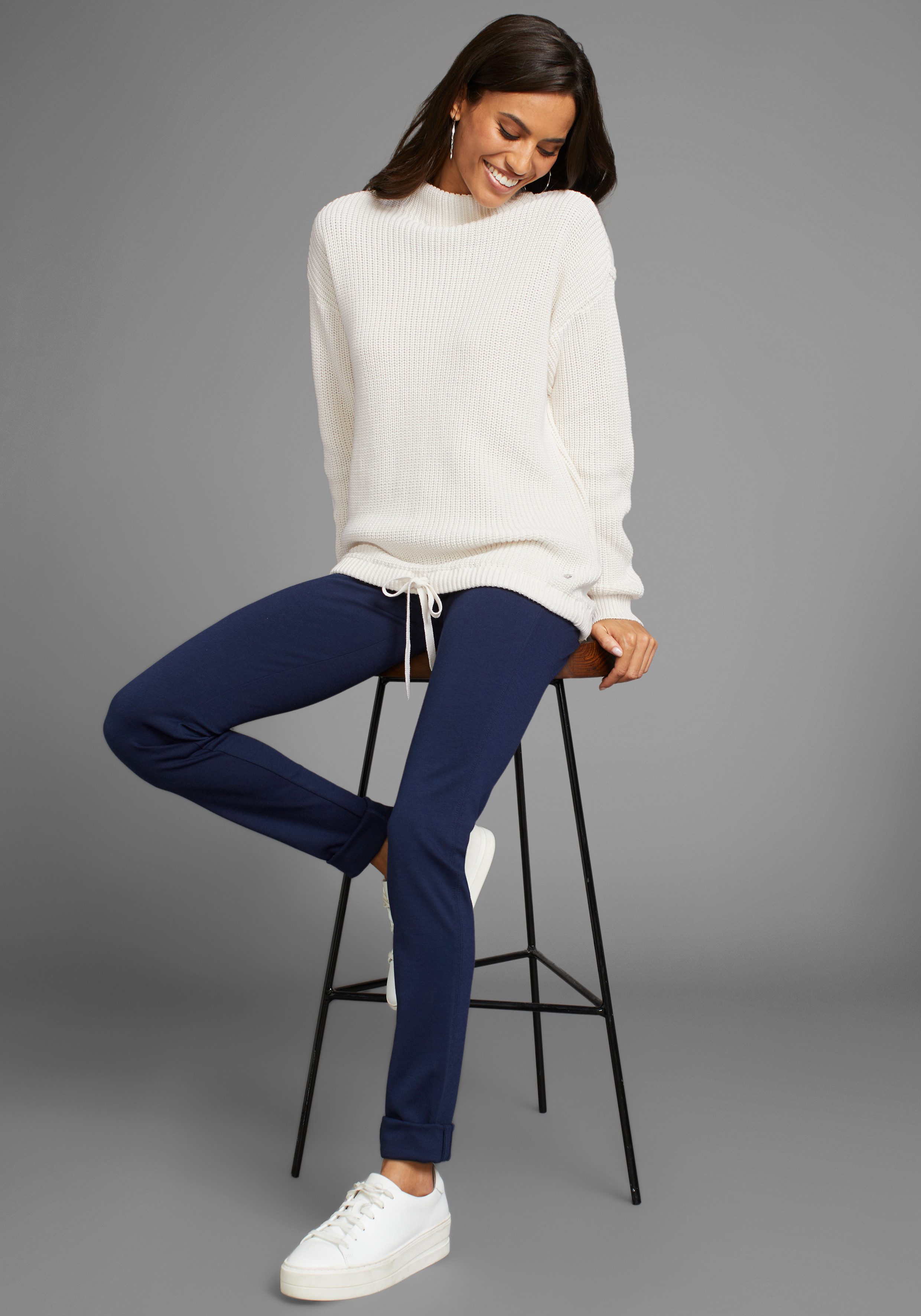 DELMAO Stehkragenpullover mit verstellbarem Saum durch günstig online kaufen