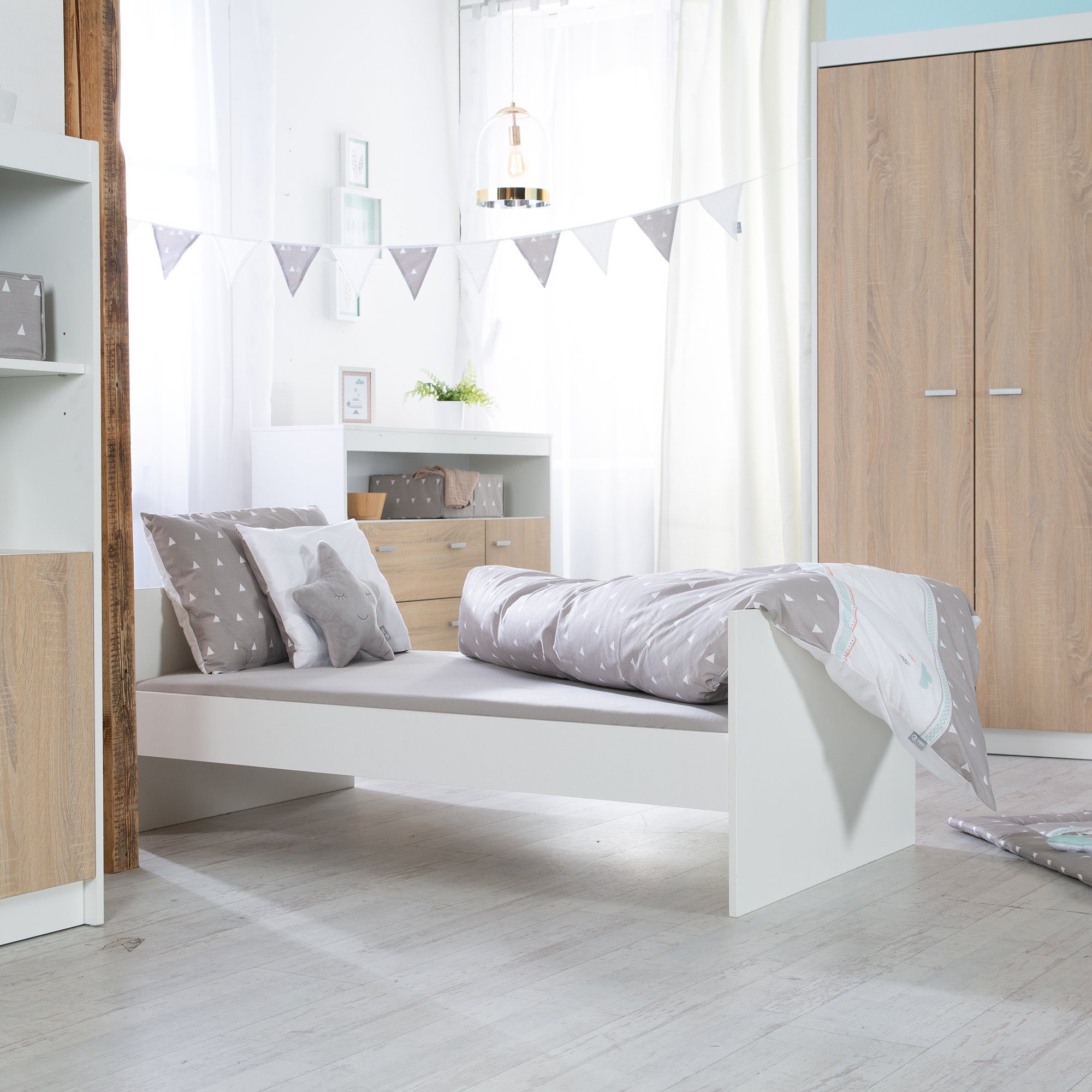roba® Babybett Gabriella 70 x 140 cm, Gitterbett höhenverstellbar, umbaubar zum Juniorbett