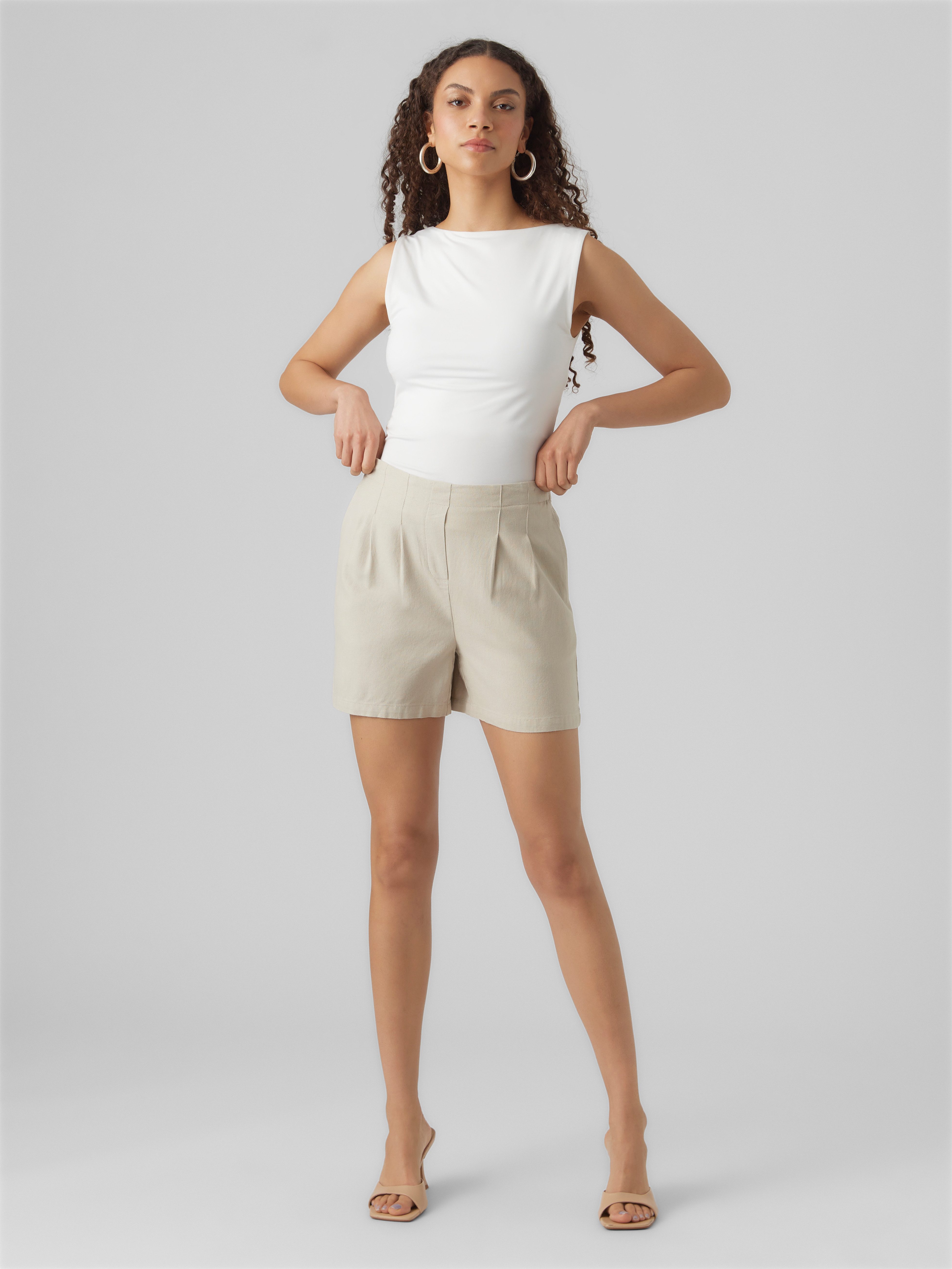 Vero Moda Shorts VMJESMILO HW SHORTS WVN NOOS Viskosemischung, regular fit, mit Leinen