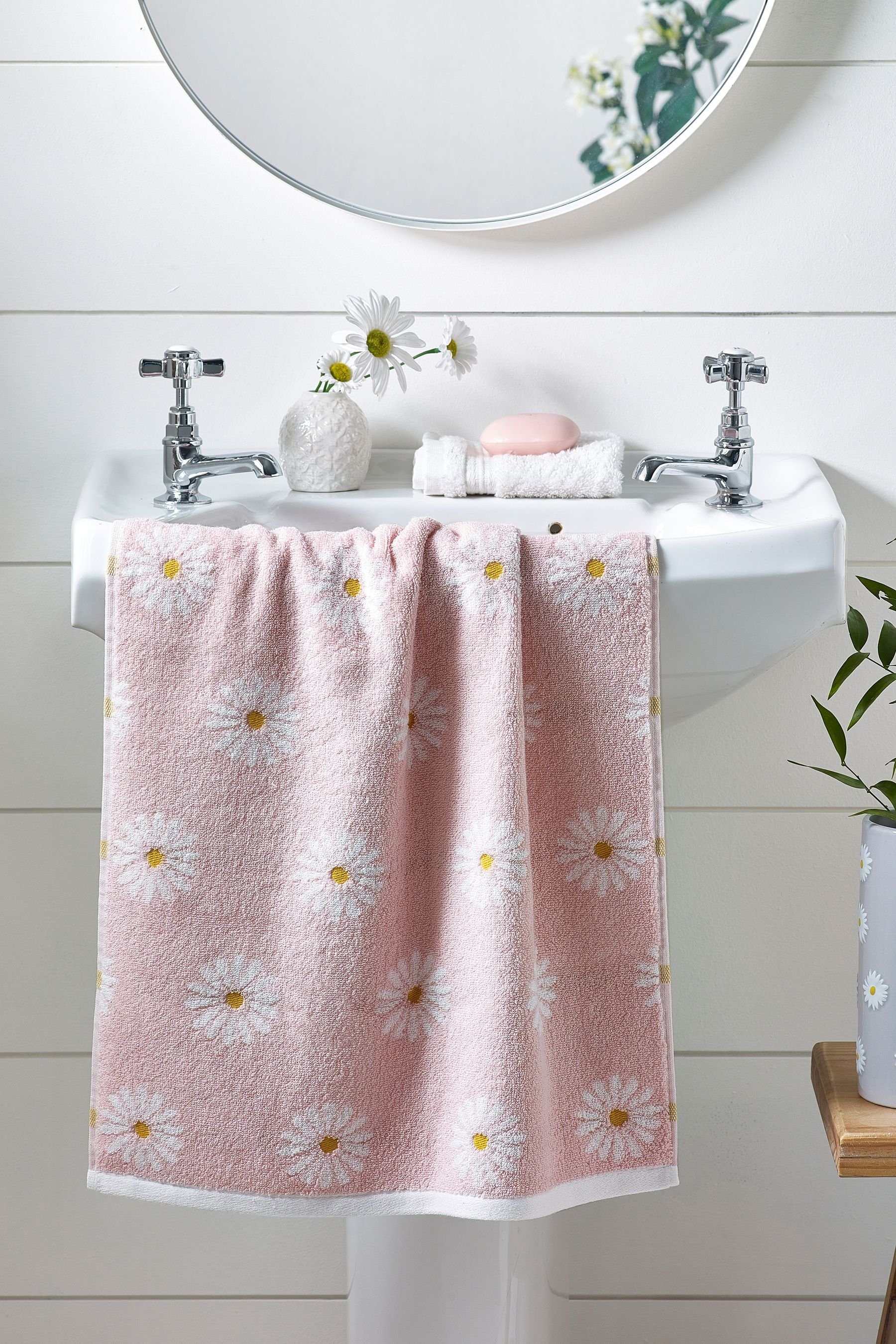 2 Gänseblümchen-Handtücher – 100% Baumwolle, Saugfähig, Bestickt, 36x74 Cm, Boho Deko Für Bad & Küche