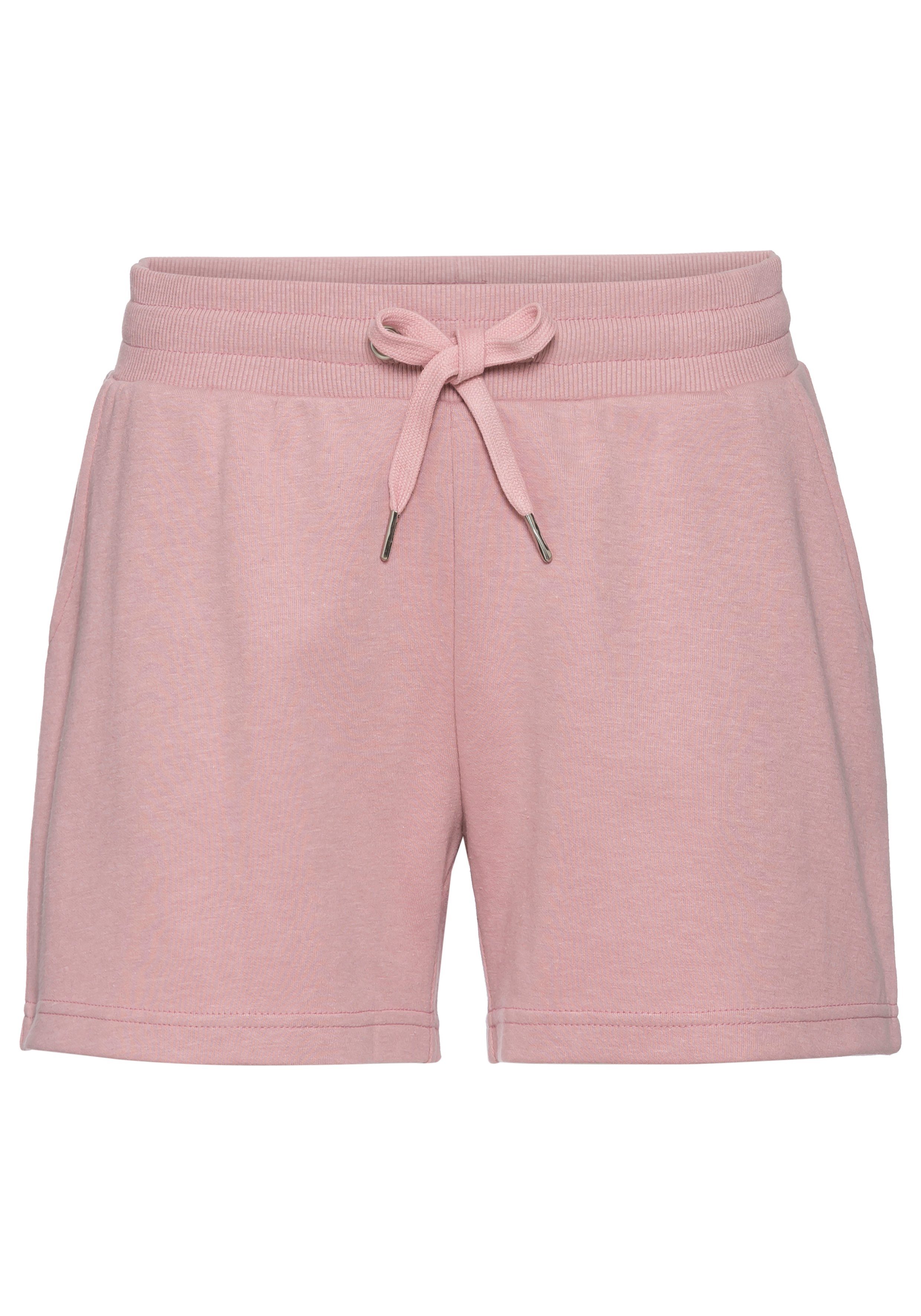 Vivance Sweatshorts bequeme kurze Loungehose mit seitlichen Taschen. Reduzierter Preis € 19,99. Unverbindliche Preisempfehlung € 24,99
