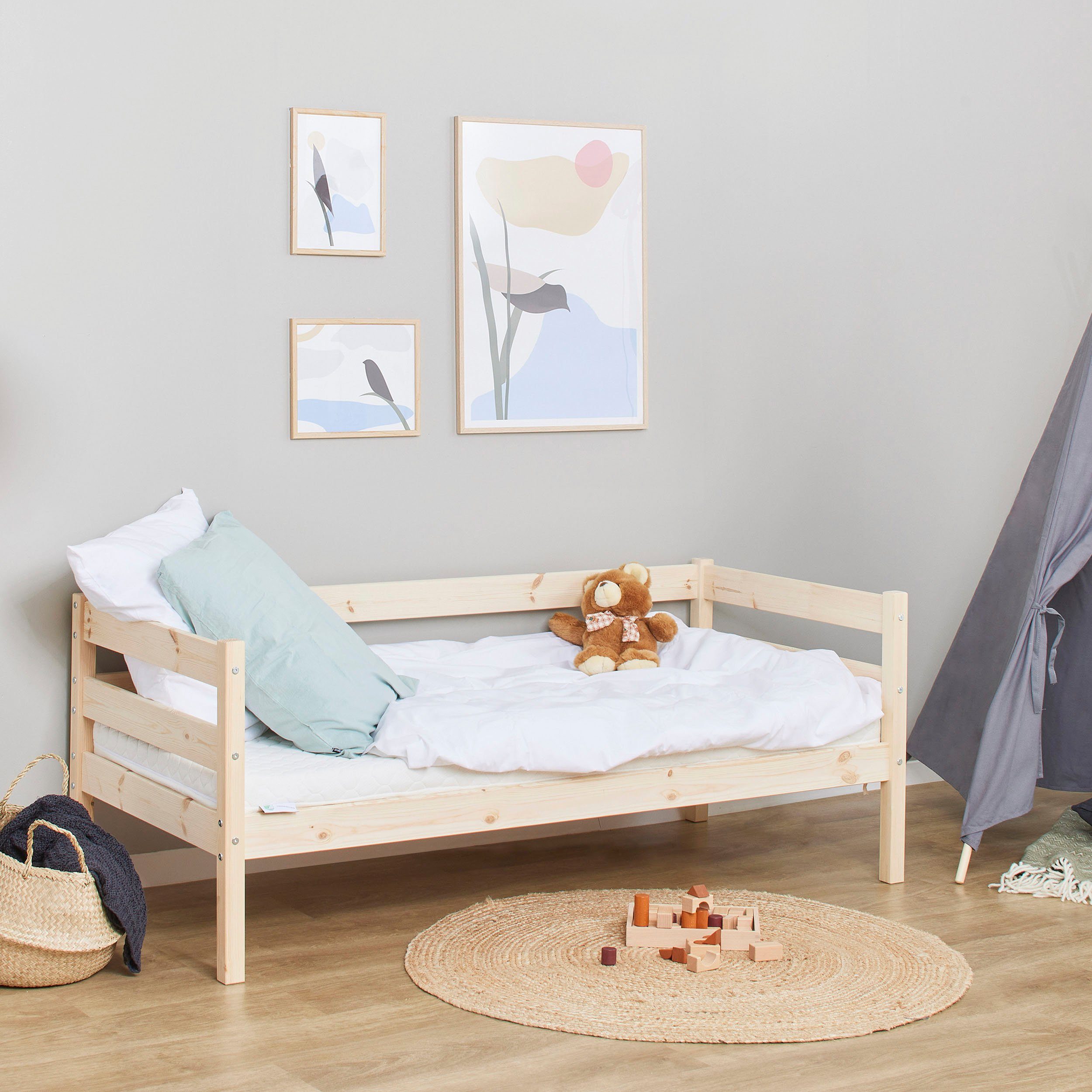 Hoppekids Einzelbett ECO Comfort Kinderbett, Kiefer Massivholz, Jugendbett inkl. Rollrost, 70x160 cm, wahlweise in verschieden Farben/ Matratze/ Absturzsicherung
