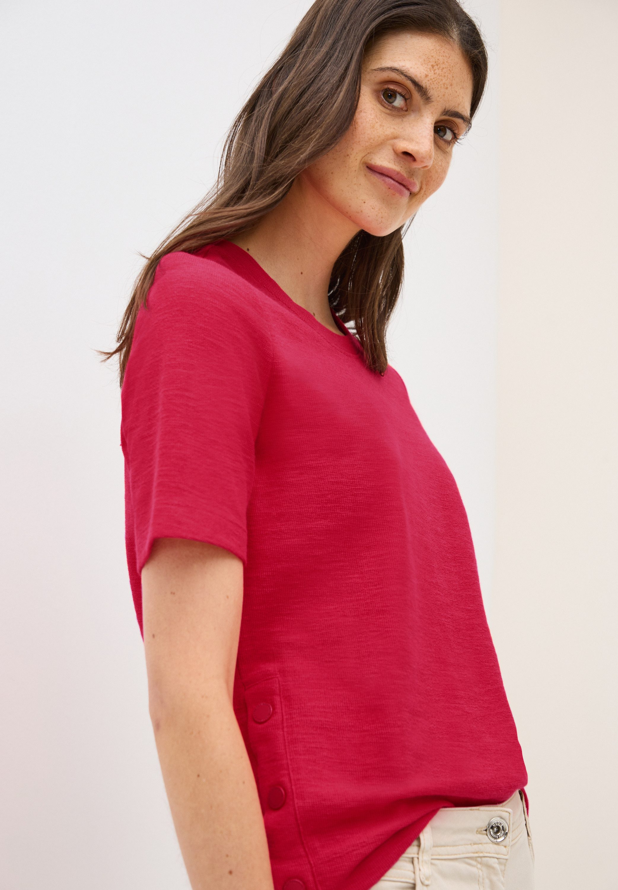 CECIL Rundhalsshirt mit seitlichen Knopfdetails günstig online kaufen