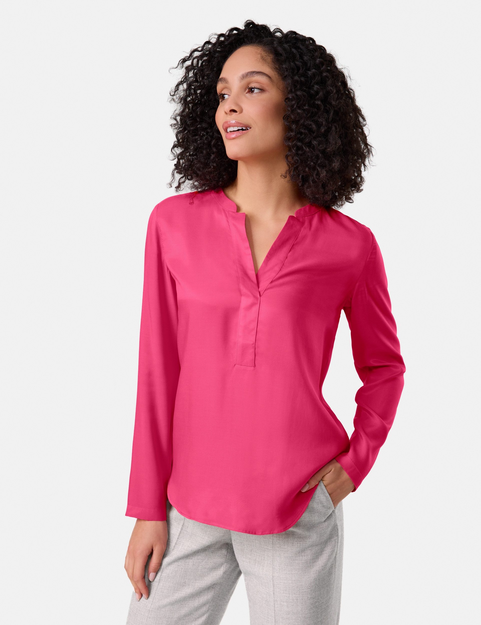 GERRY WEBER Klassische Bluse Nachhaltige Bluse mit Tunika-Ausschnitt