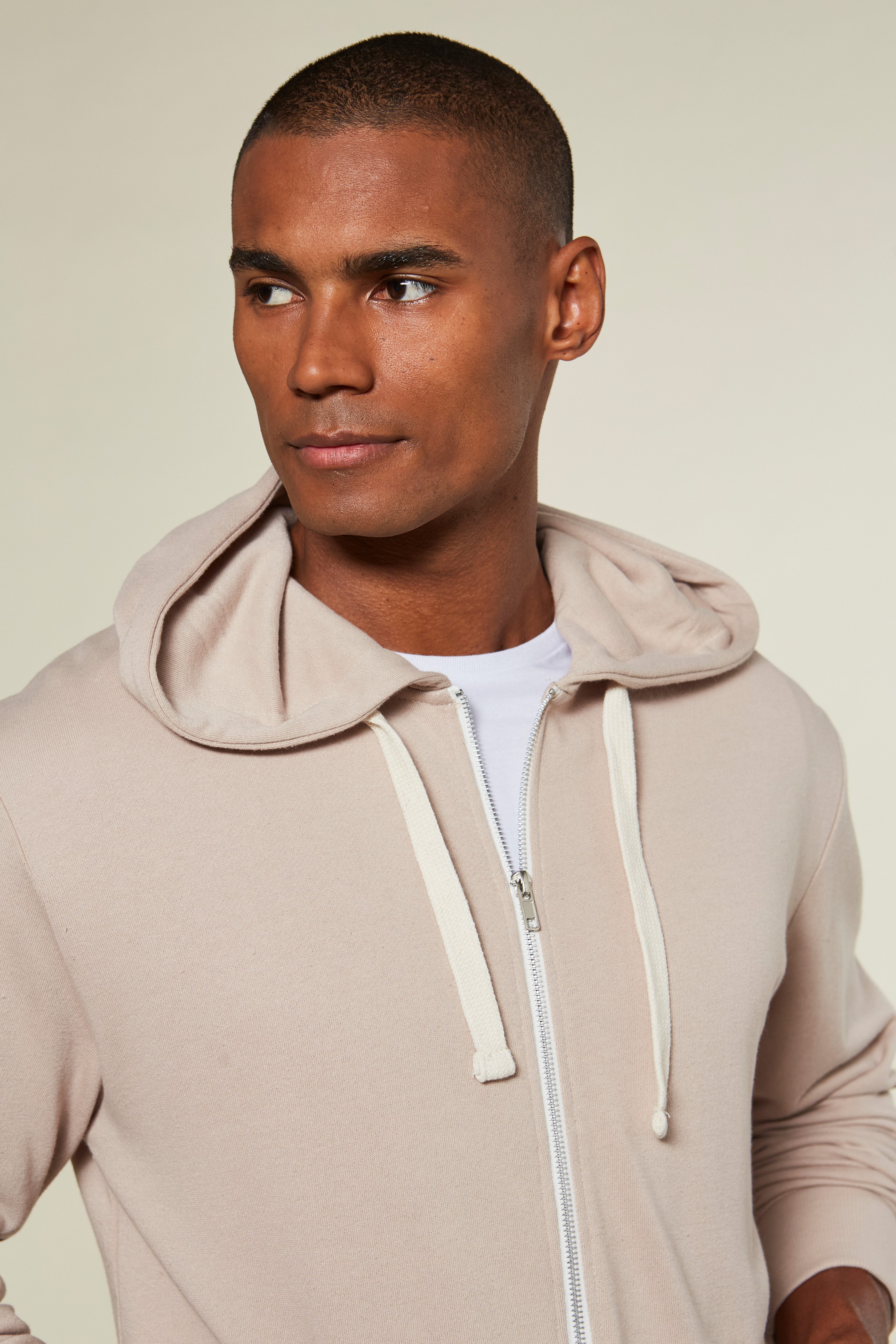 KangaROOS Kapuzensweatjacke mit Kapuze, kontrast Zipper und kontrast Bänder