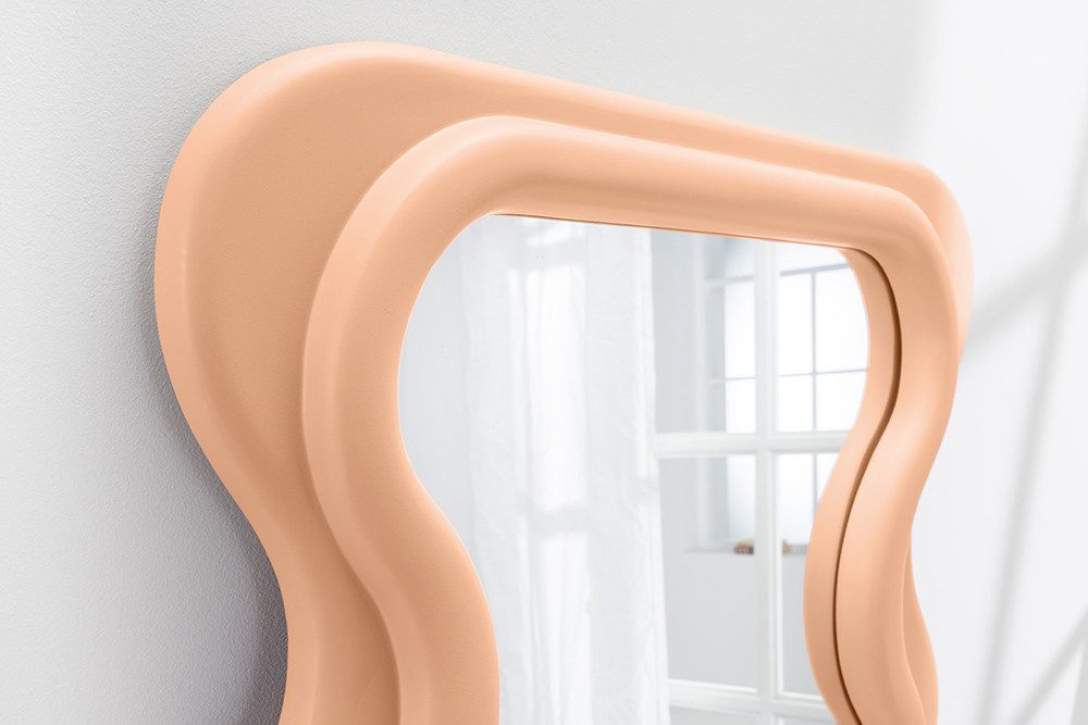 riess-ambiente Wandspiegel CURVY 160cm apricot (Einzelartikel, 1-St), Flur · Kunststoff · Rahmen · Wellen · Ganzkörper · Groß · Modern