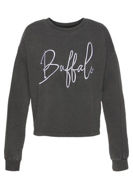 Buffalo Sweatshirt in kurzer Form mit Logostickerei, Loungeanzug