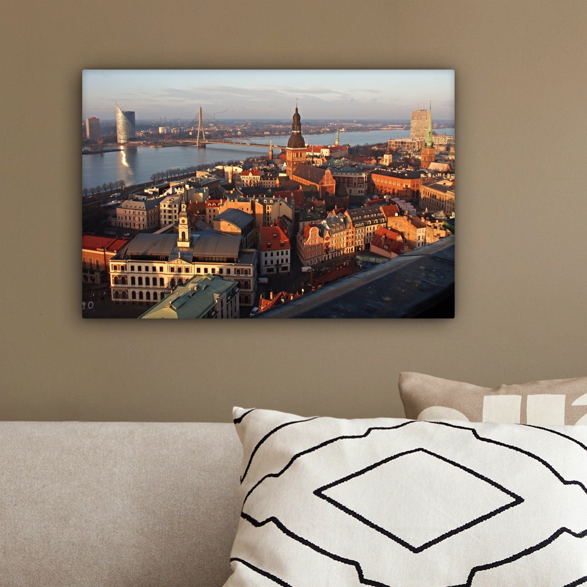 OneMillionCanvasses® Leinwandbild Altstadt von Leinwandbilder, Aufhängefertig, Riga Fotodruck, (1 St), 30x20 Wandbild Wanddeko, cm